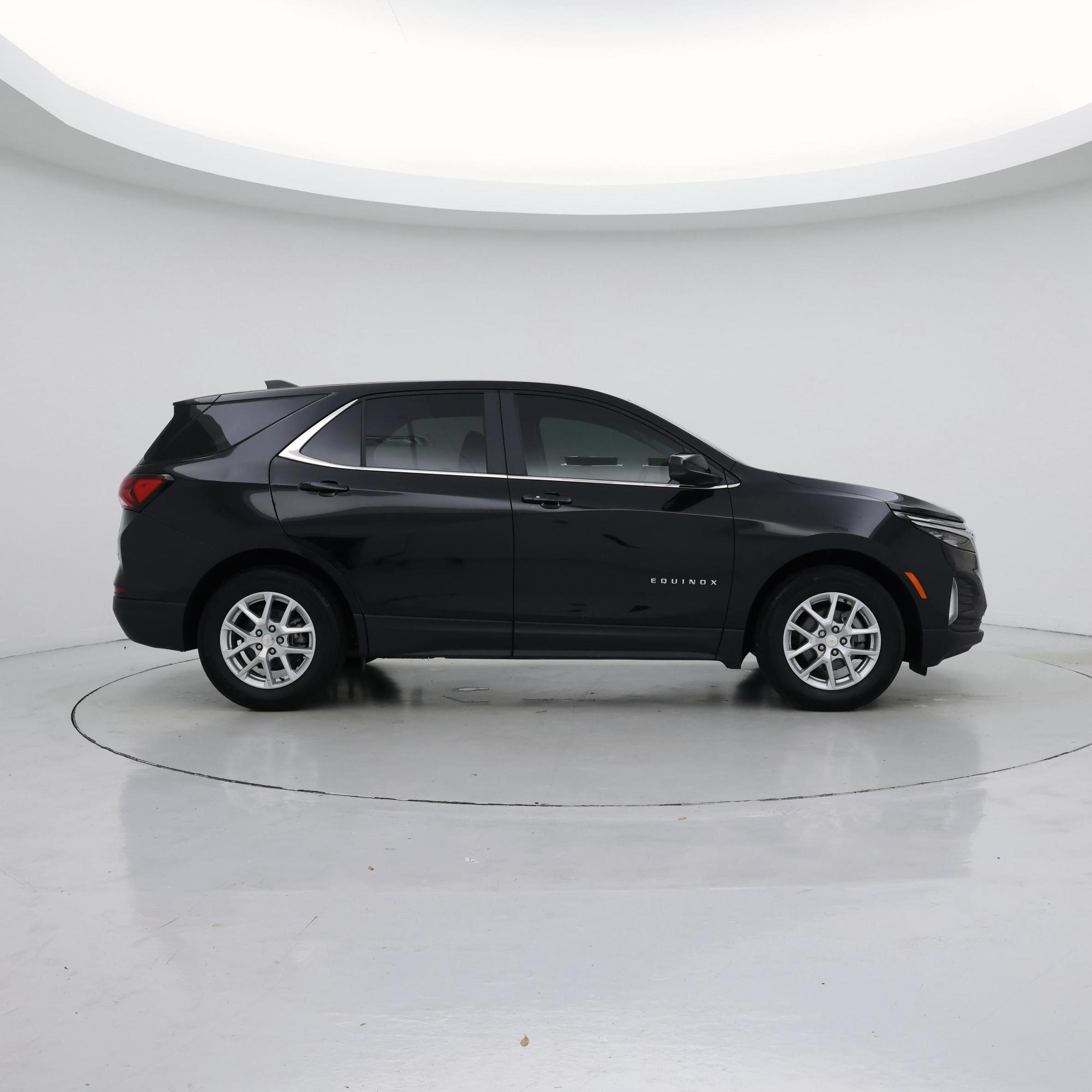 Thumbnail: 2023 Chevrolet Equinox - 7