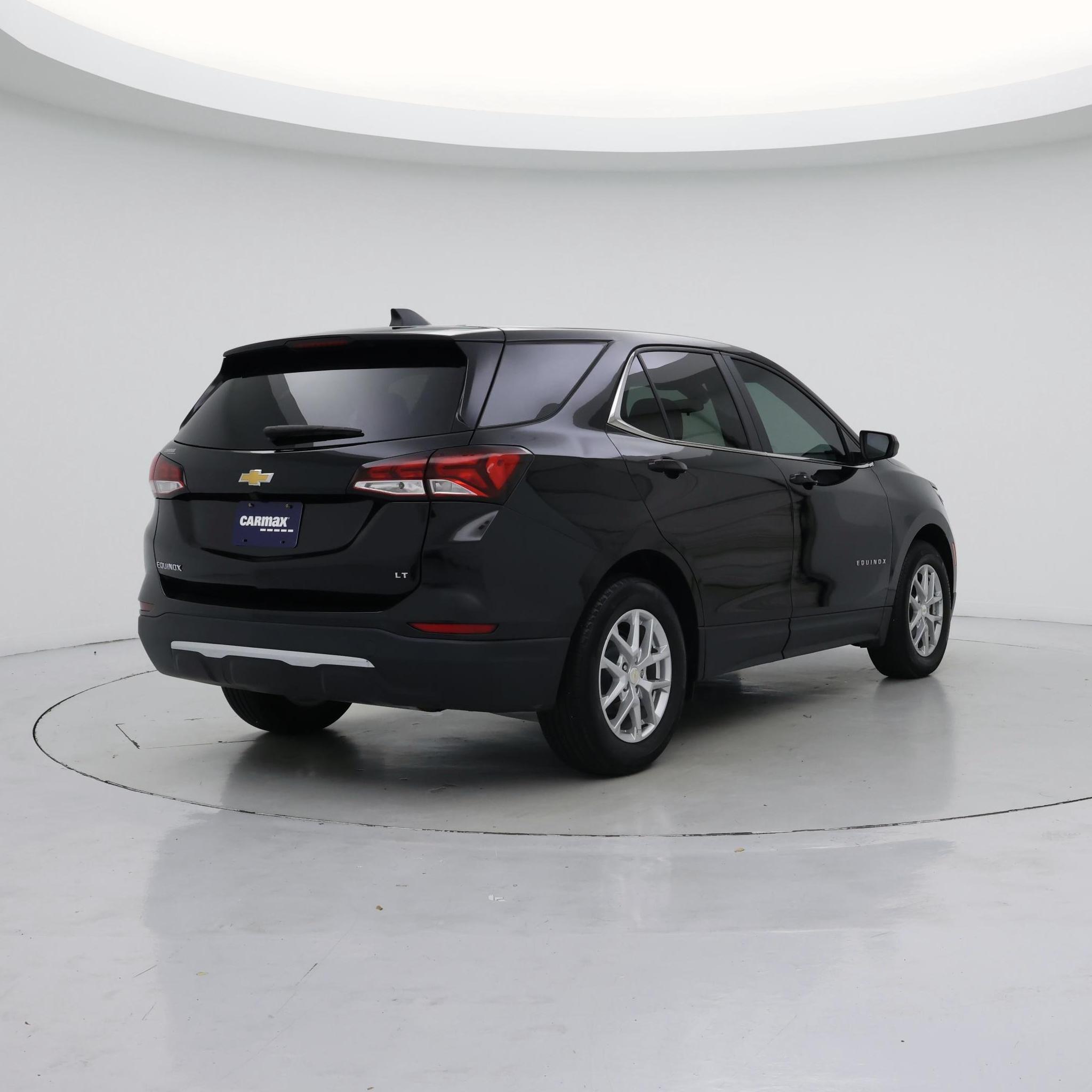 Thumbnail: 2023 Chevrolet Equinox - 8