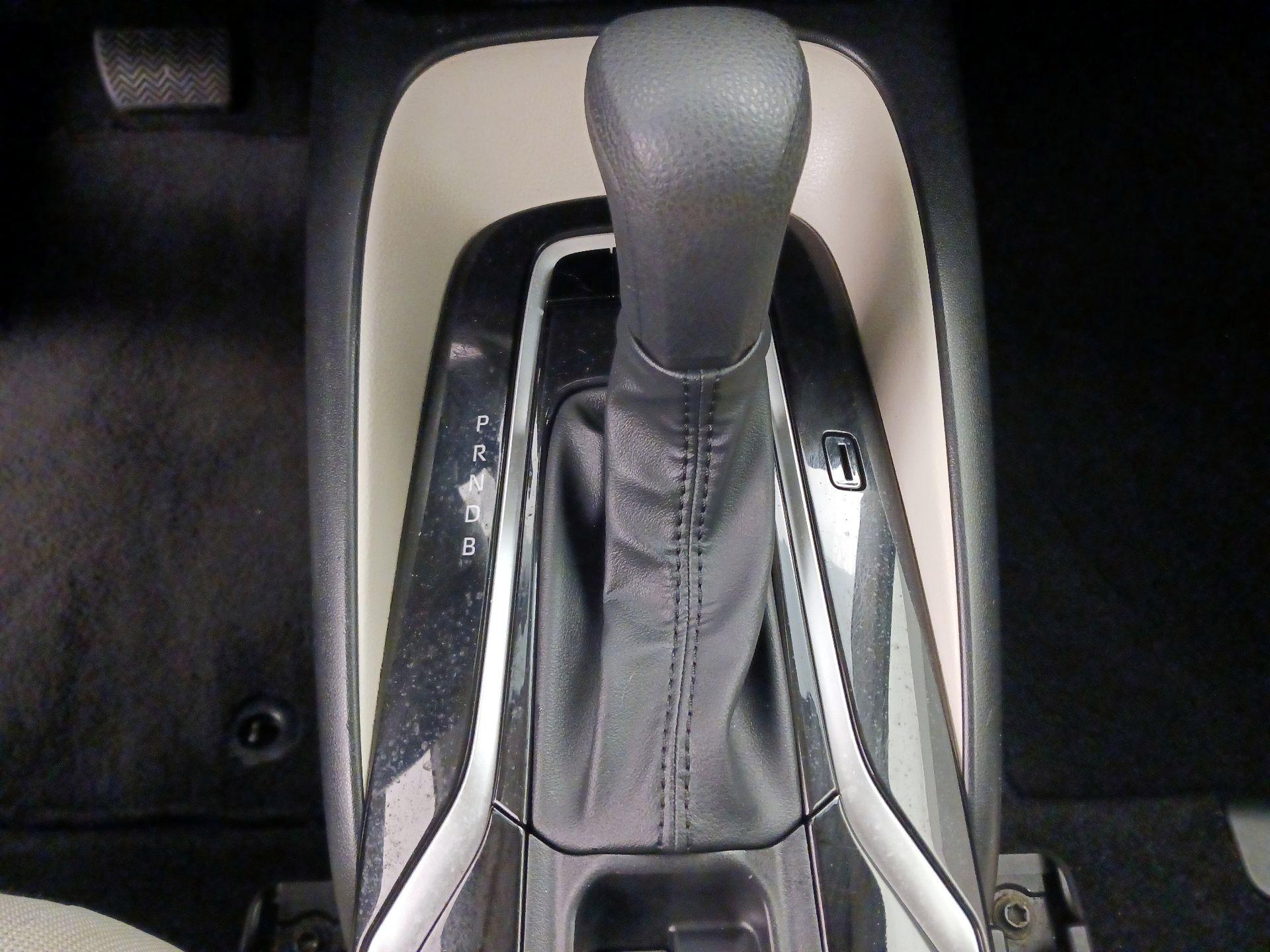 Thumbnail: 2022 Toyota Corolla - 17