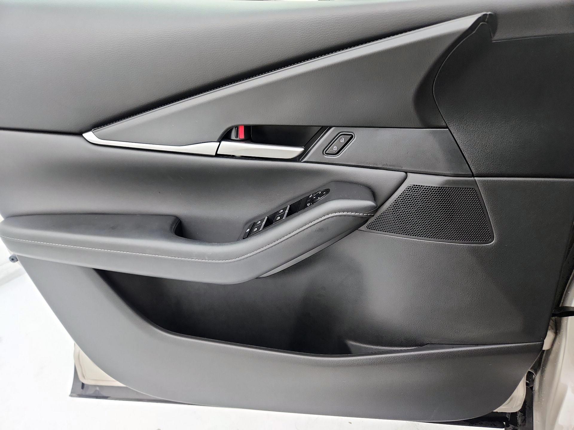 Thumbnail: 2023 Mazda CX-30 - 12