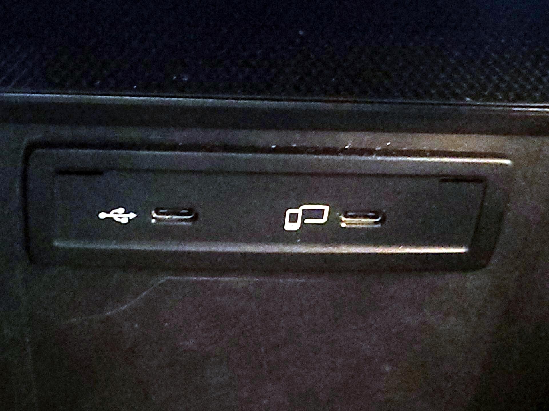 Thumbnail: 2022 Mercedes-Benz GLC - 18