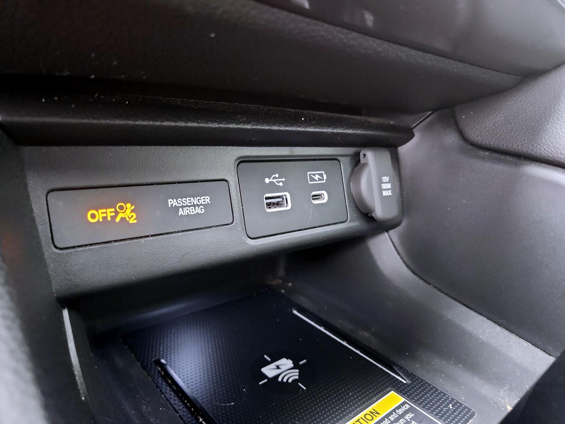 Thumbnail: 2023 Acura Integra - 18