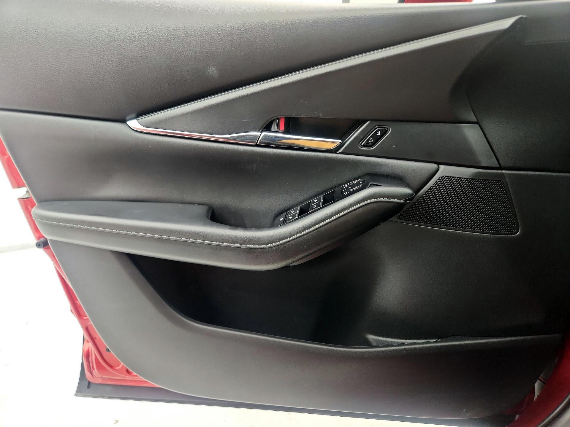 Thumbnail: 2023 Mazda CX-30 - 12