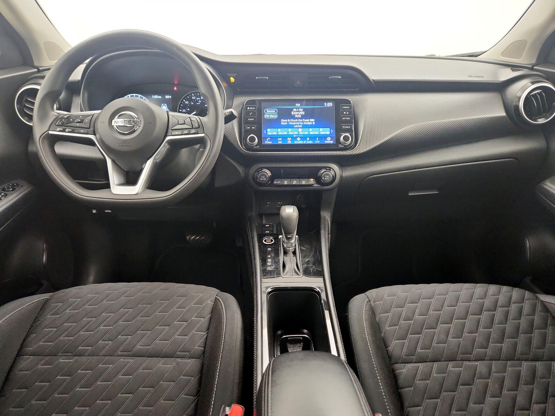 Thumbnail: 2021 Nissan Kicks - 9