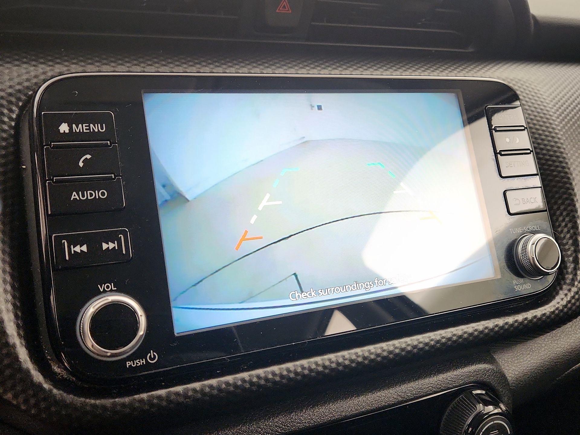 Thumbnail: 2021 Nissan Kicks - 14