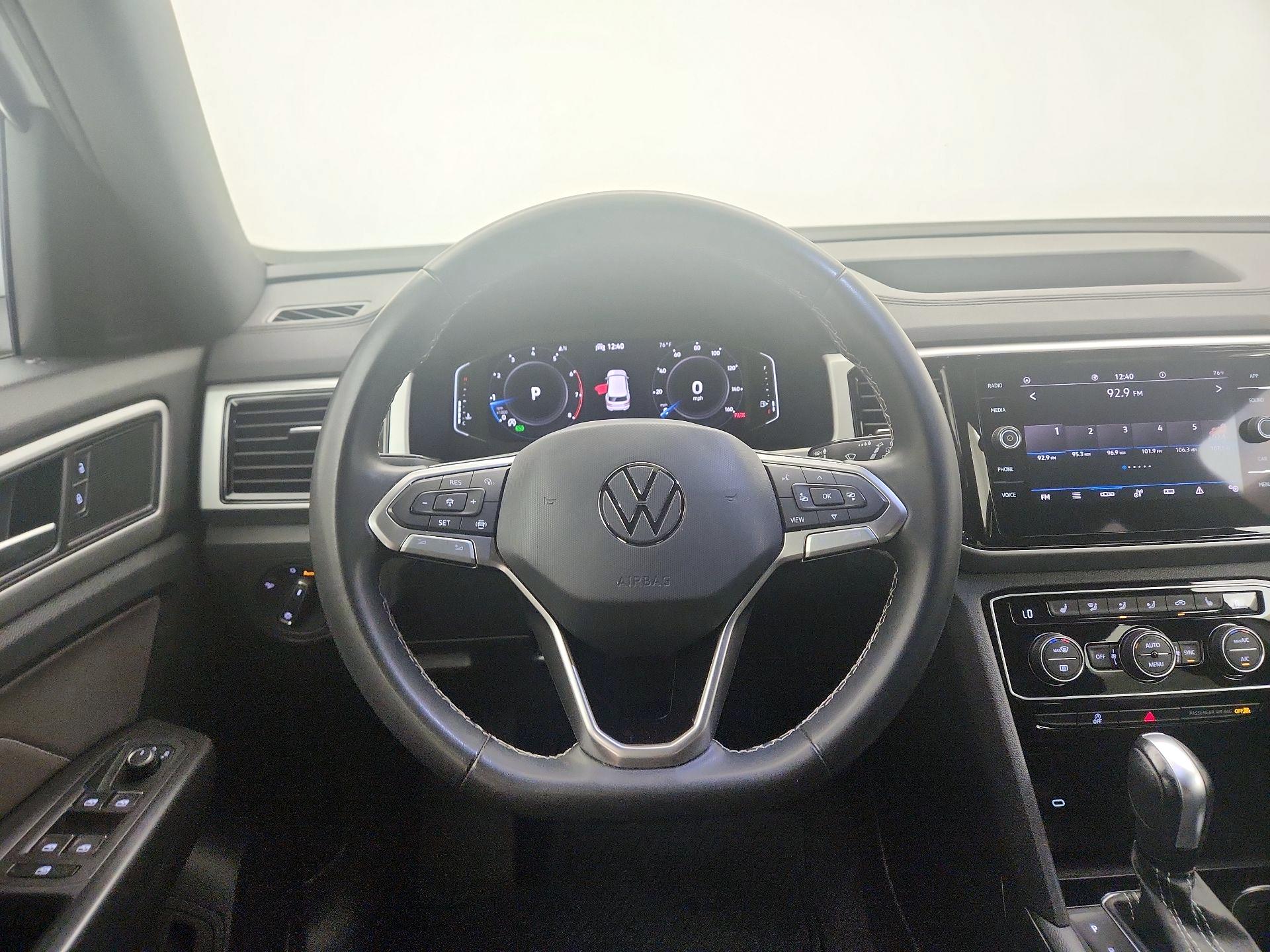 Thumbnail: 2023 Volkswagen Atlas - 10