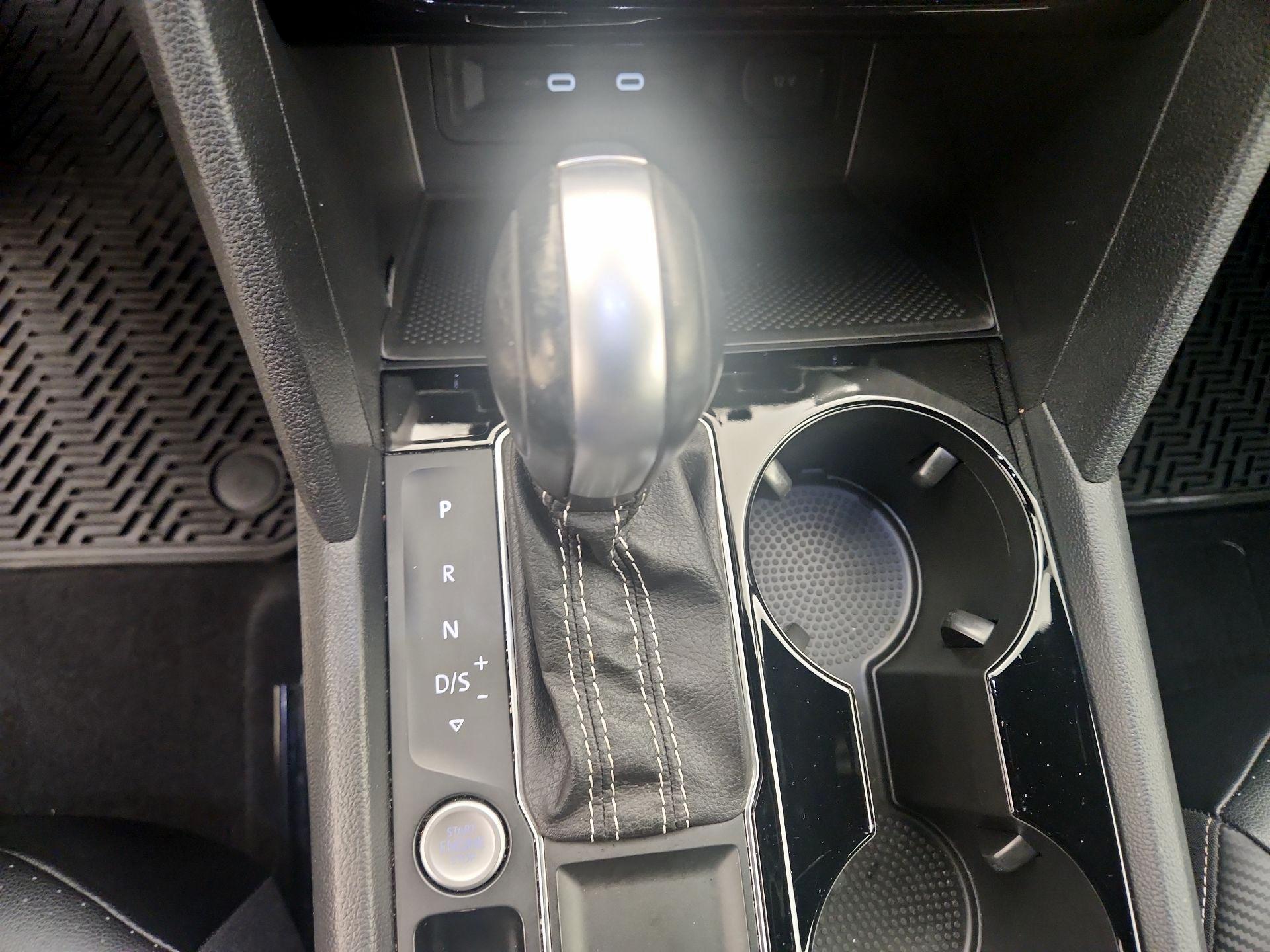 Thumbnail: 2023 Volkswagen Atlas - 17