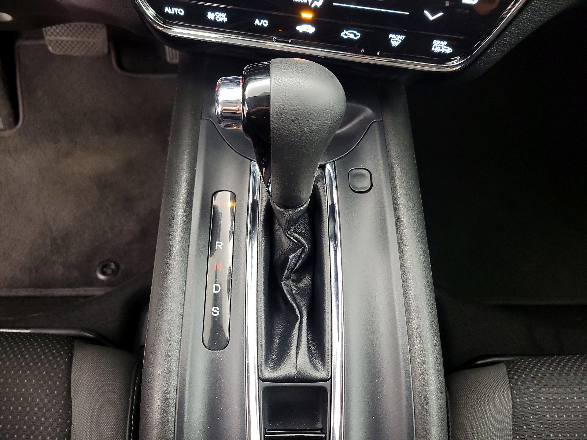 Thumbnail: 2020 Honda HR-V - 17