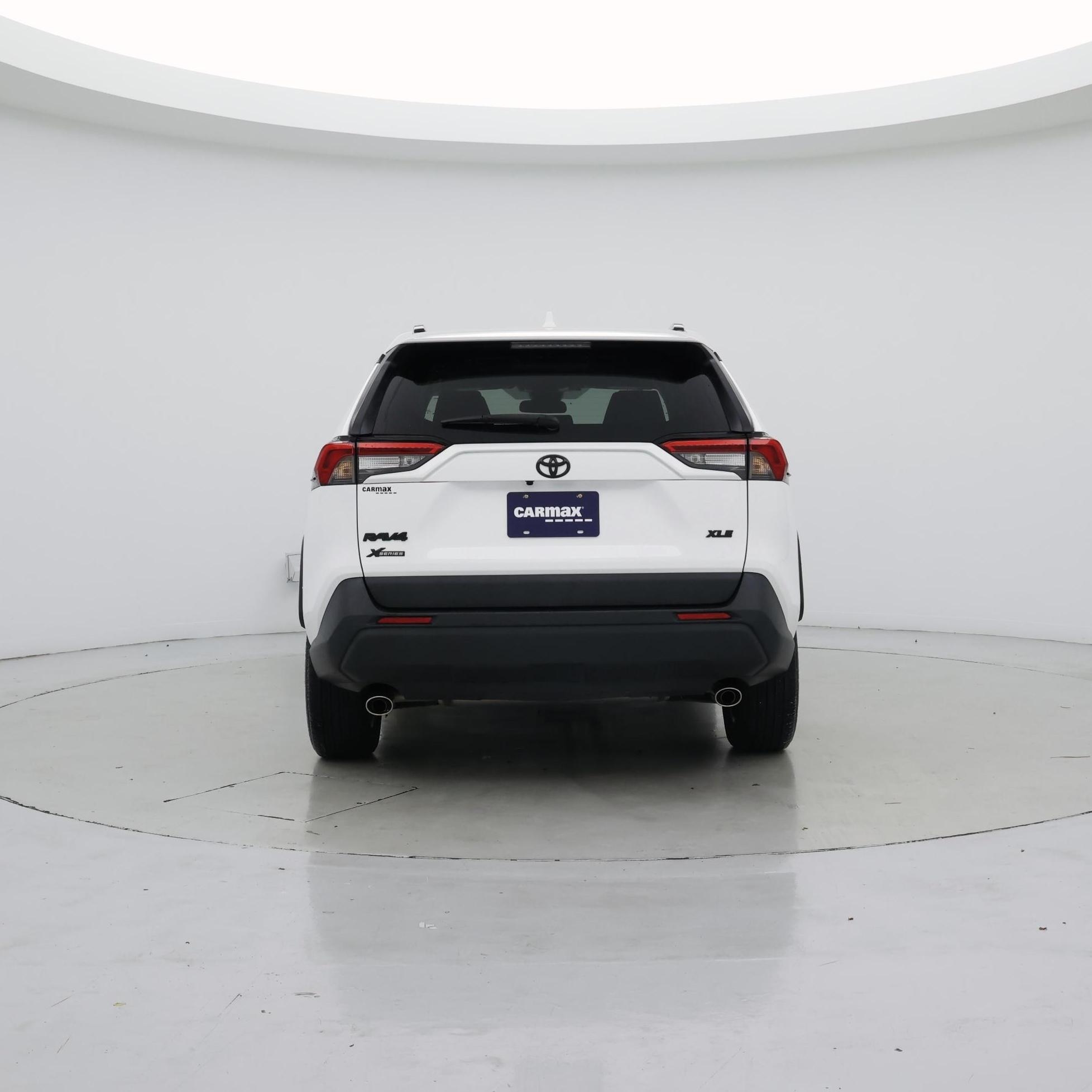 Thumbnail: 2022 Toyota RAV4 - 6