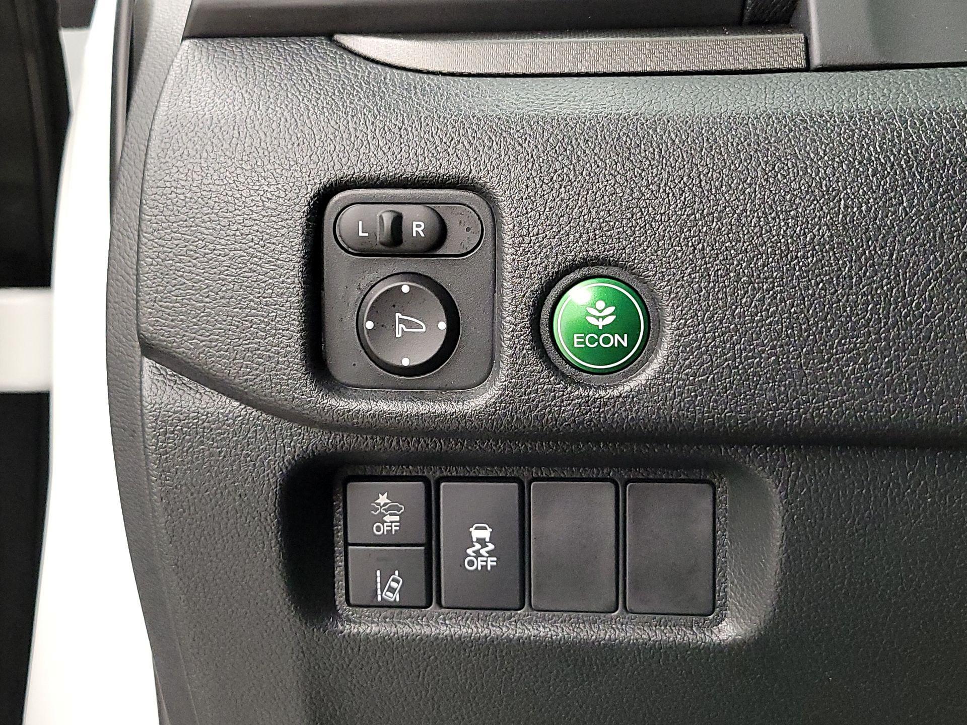 Thumbnail: 2022 Honda Pilot - 13