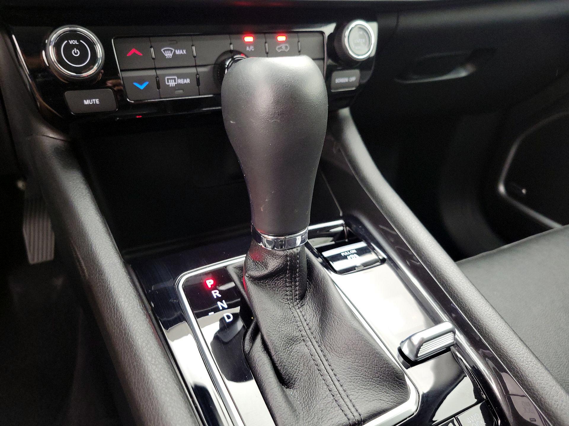 Thumbnail: 2022 Jeep Compass - 17