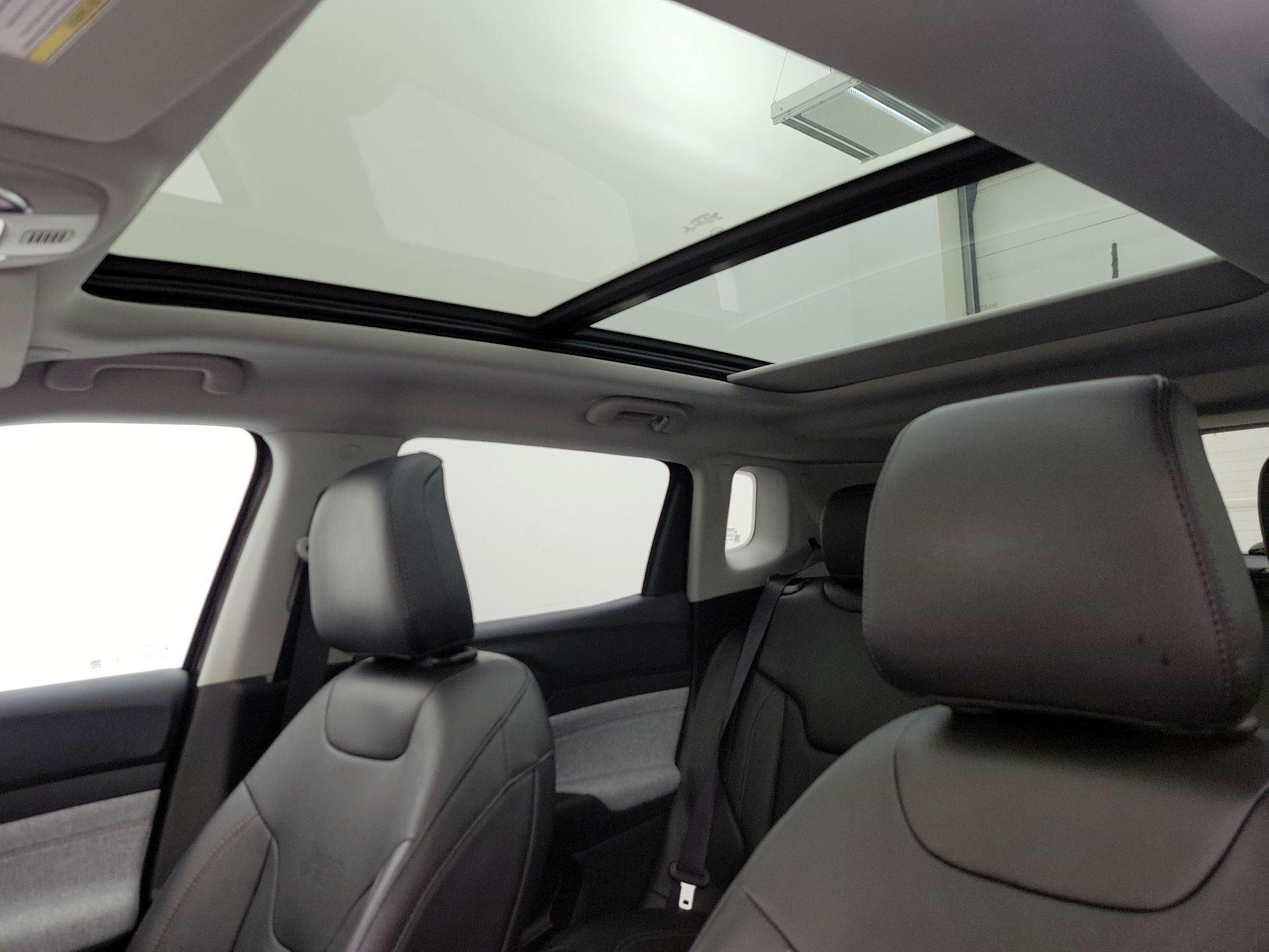 Thumbnail: 2022 Jeep Compass - 19