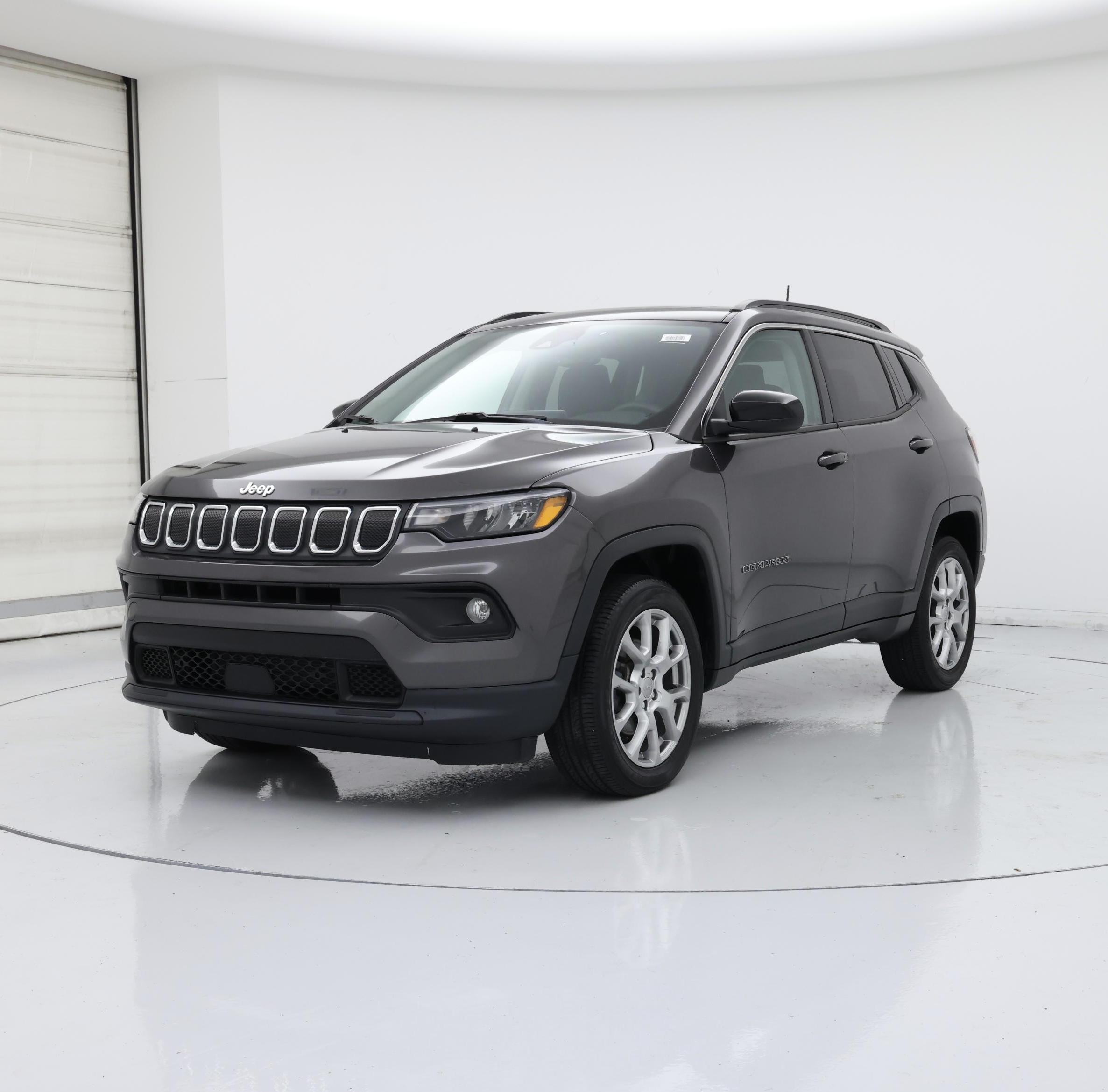 Thumbnail: 2022 Jeep Compass - 4