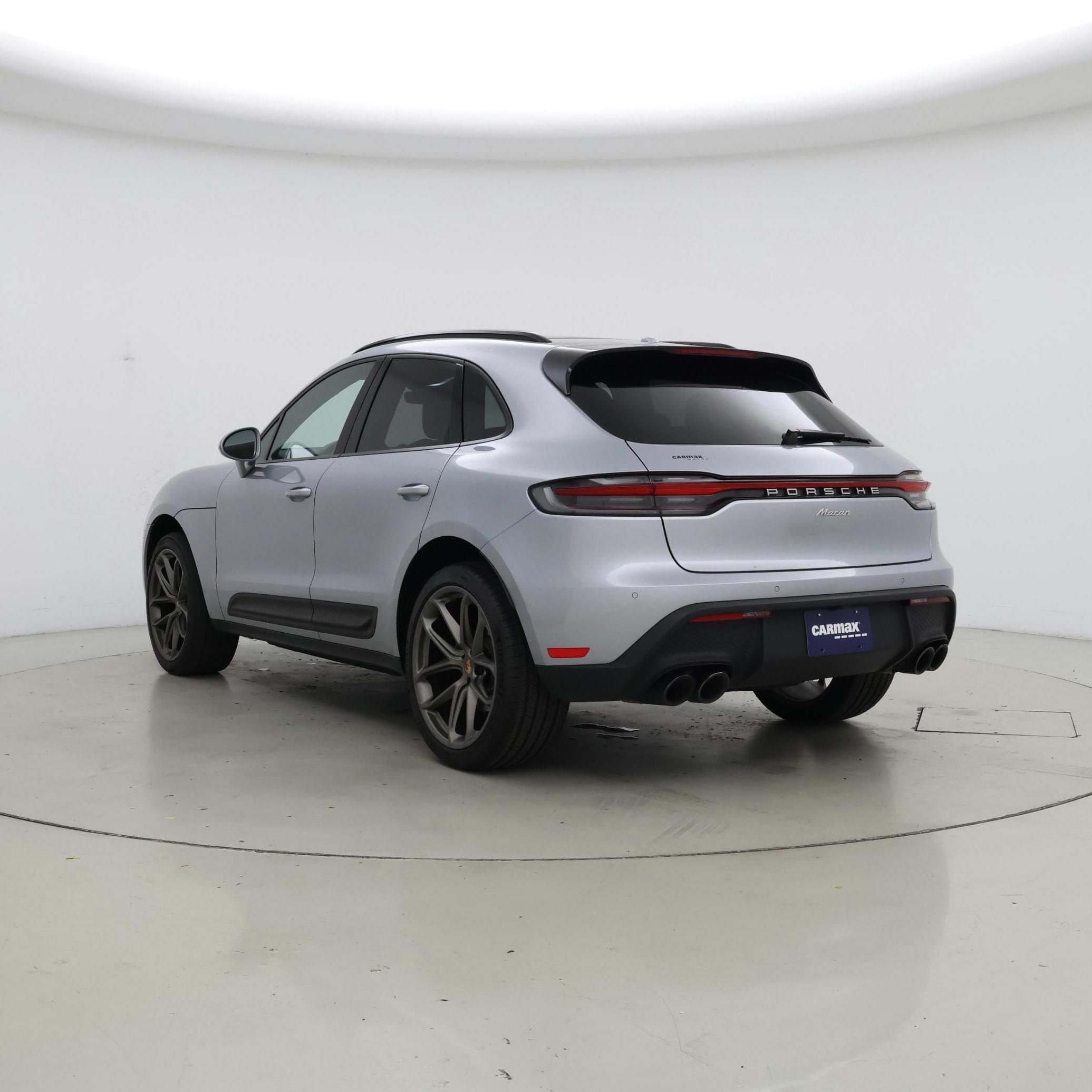 Thumbnail: 2022 Porsche Macan - 2