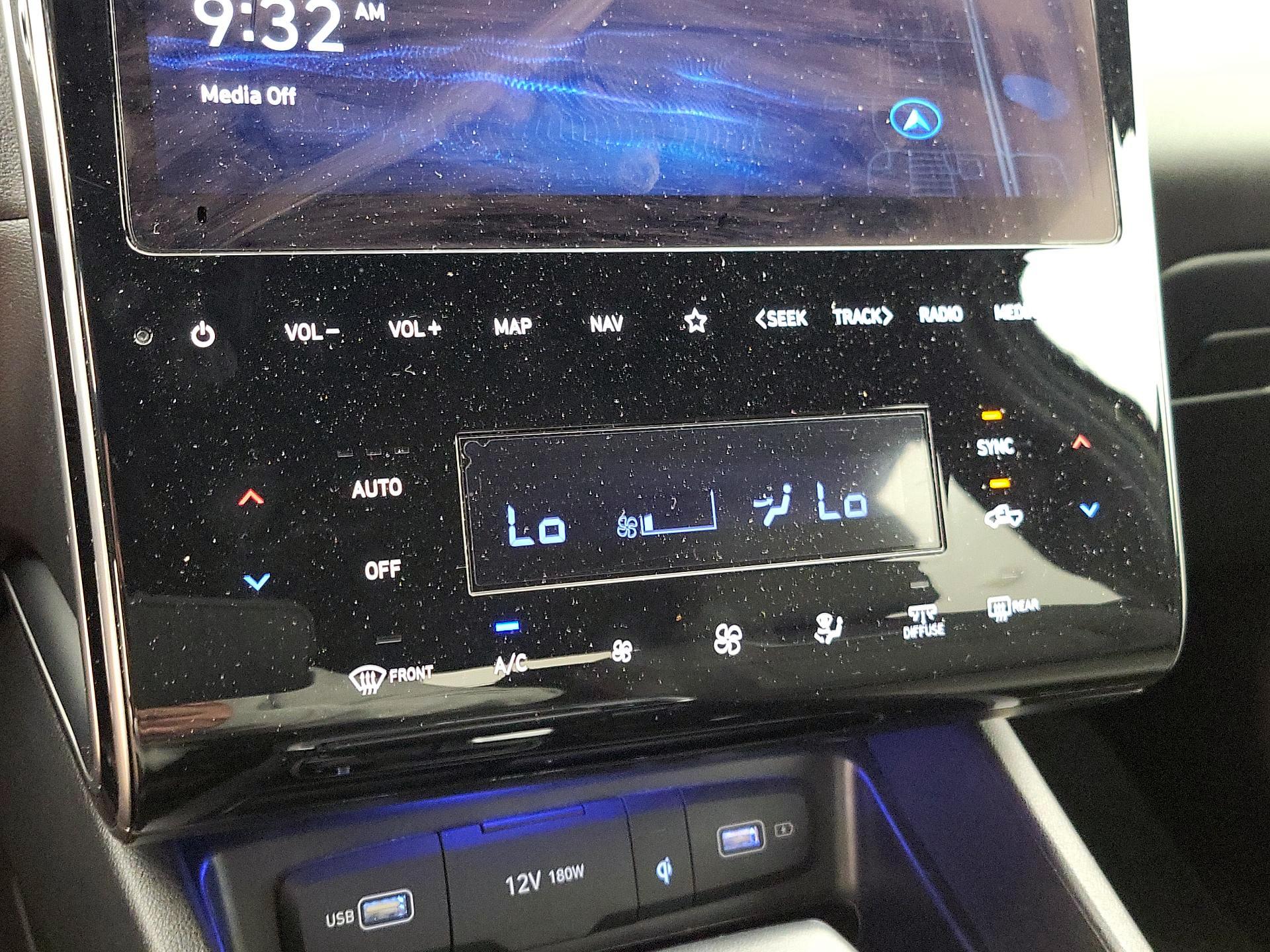 Thumbnail: 2023 Hyundai Santa Cruz - 16