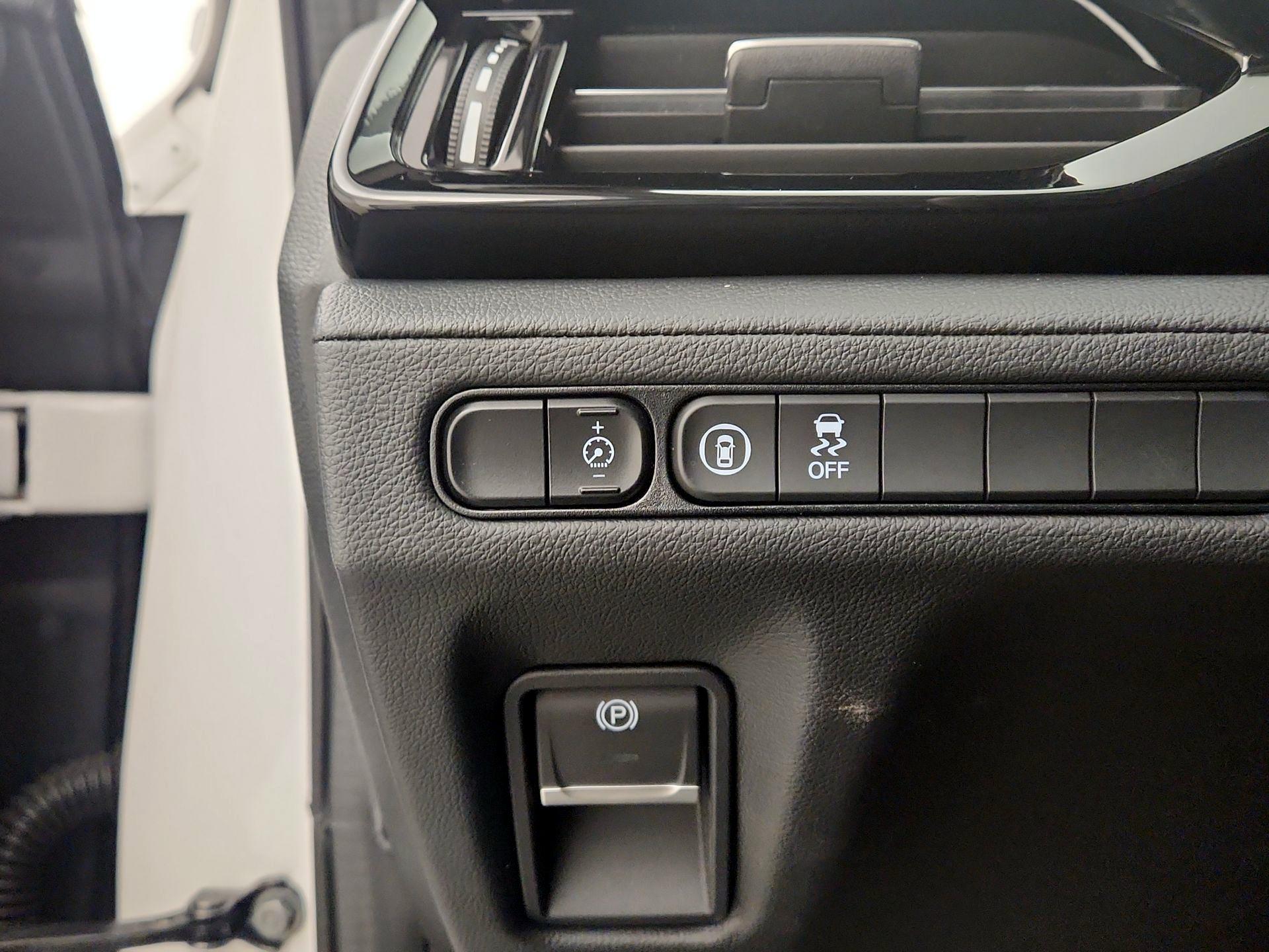 Thumbnail: 2023 Acura MDX - 13