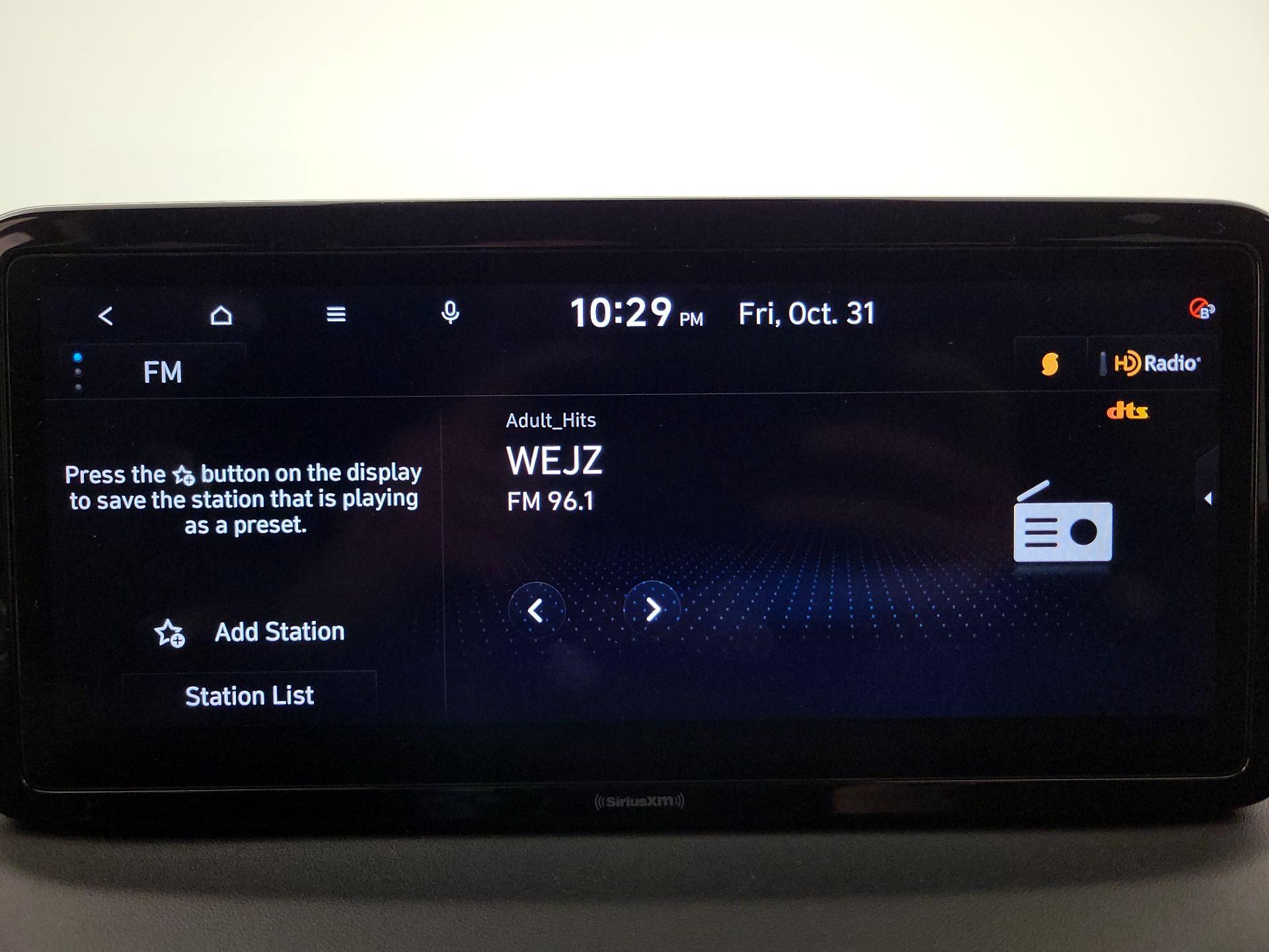 Thumbnail: 2023 Hyundai Santa Fe - 16