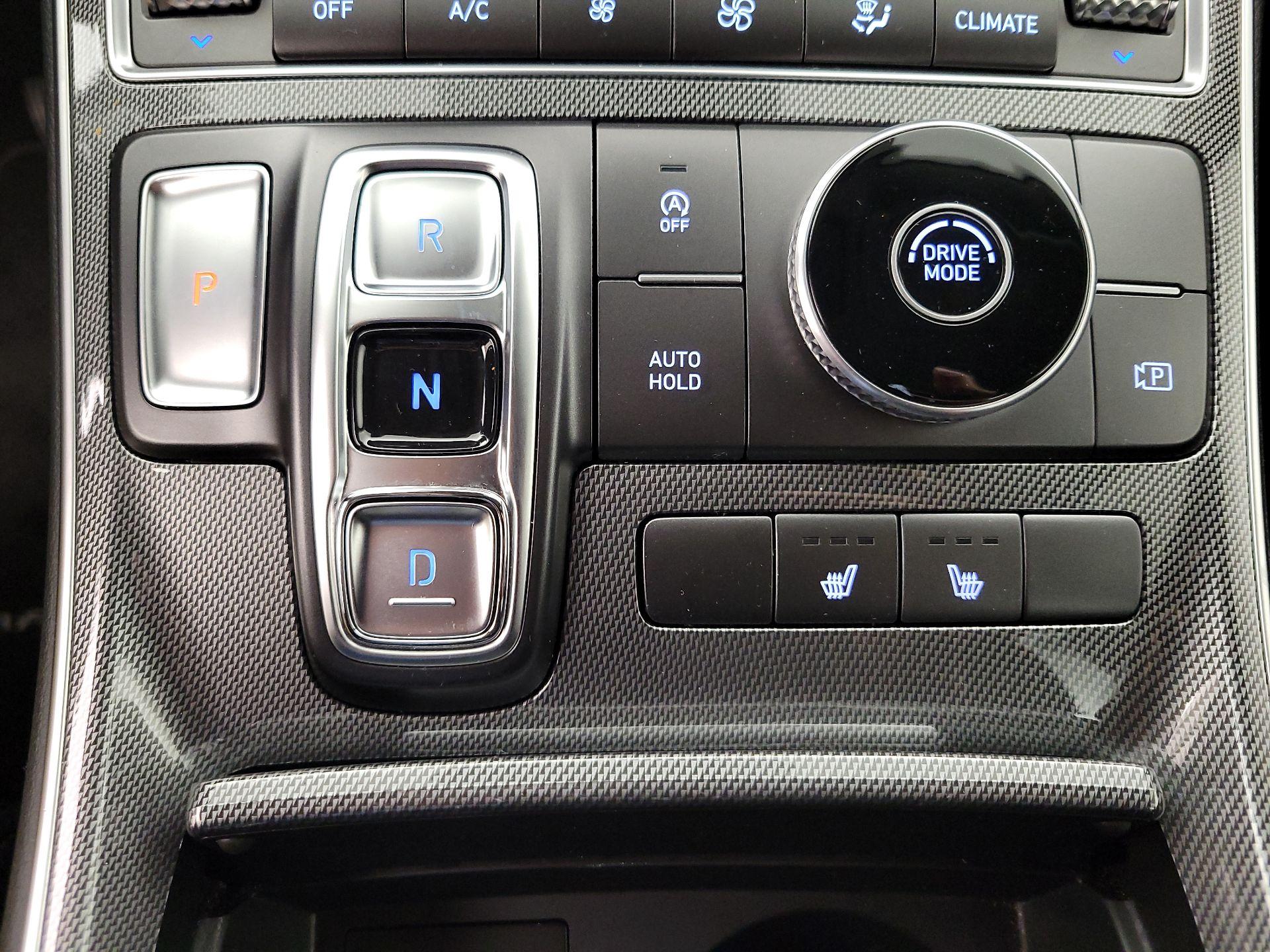 Thumbnail: 2023 Hyundai Santa Fe - 18