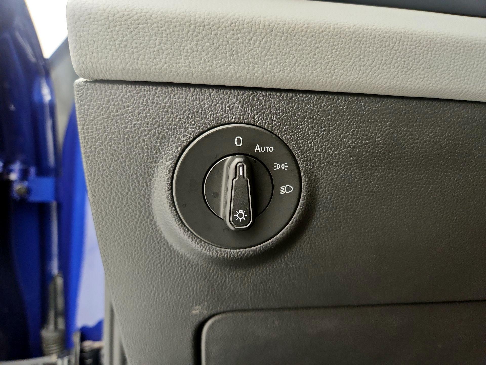 Thumbnail: 2022 Volkswagen Taos - 13