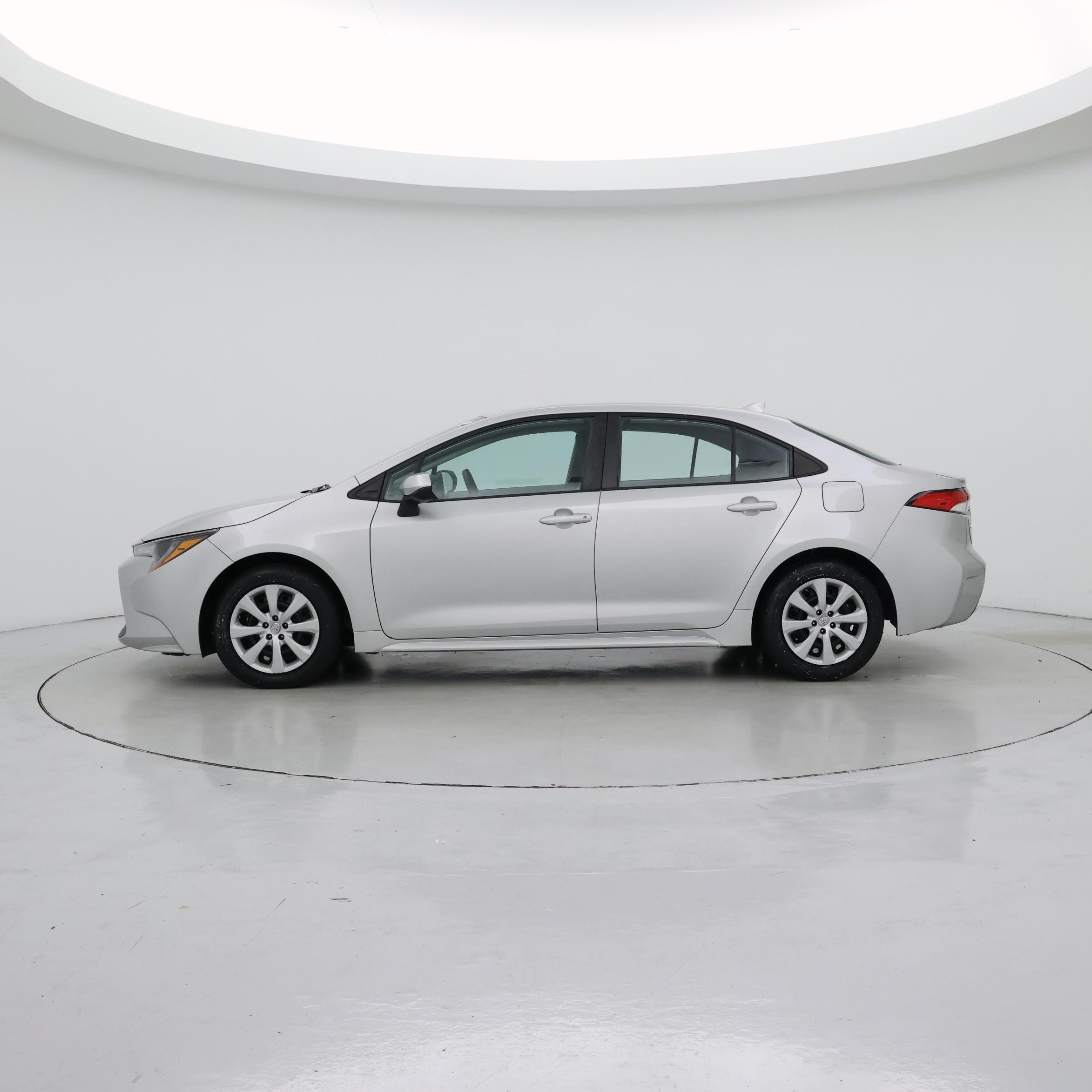 Thumbnail: 2022 Toyota Corolla - 3