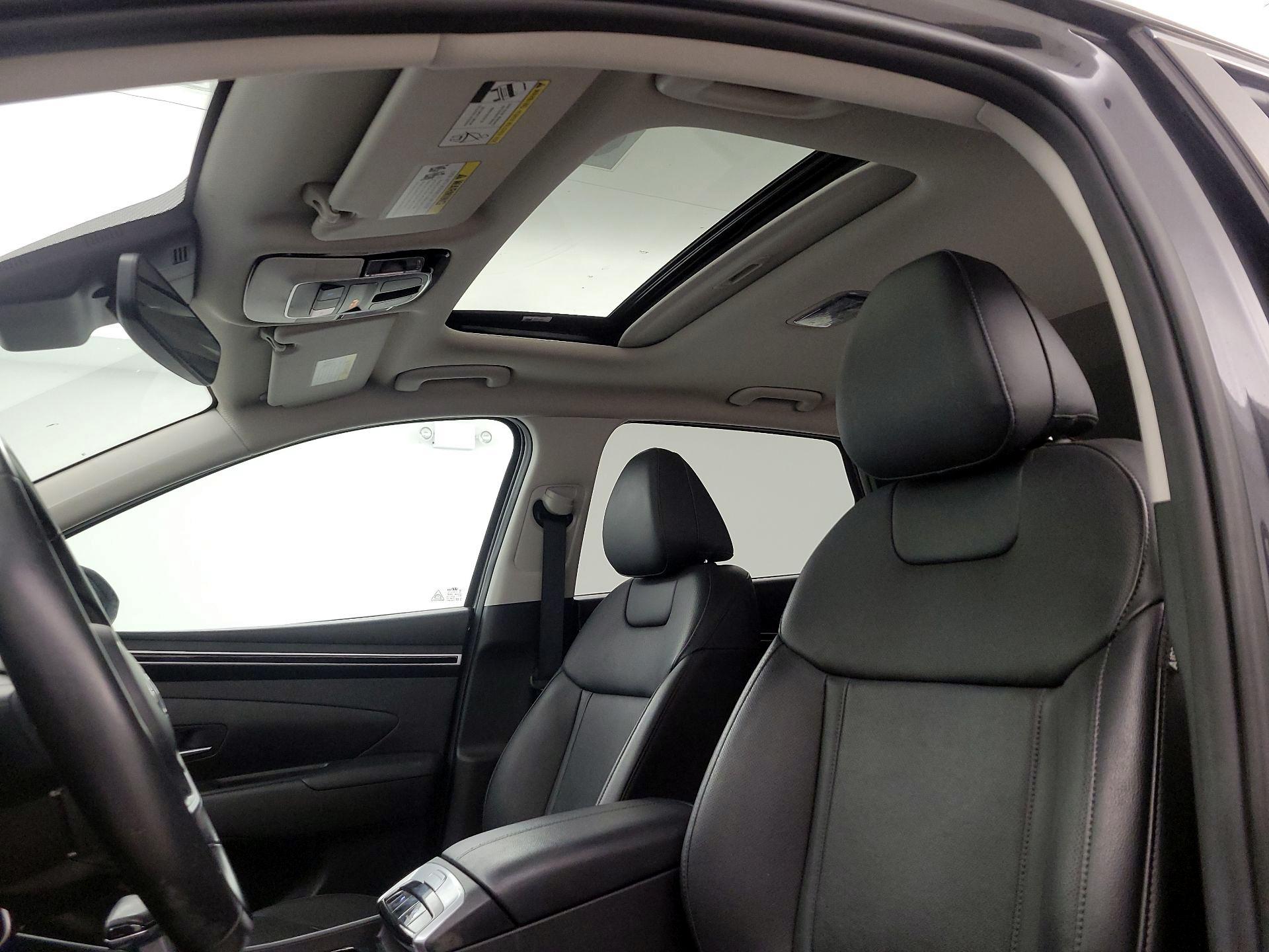 Thumbnail: 2023 Hyundai Tucson - 19