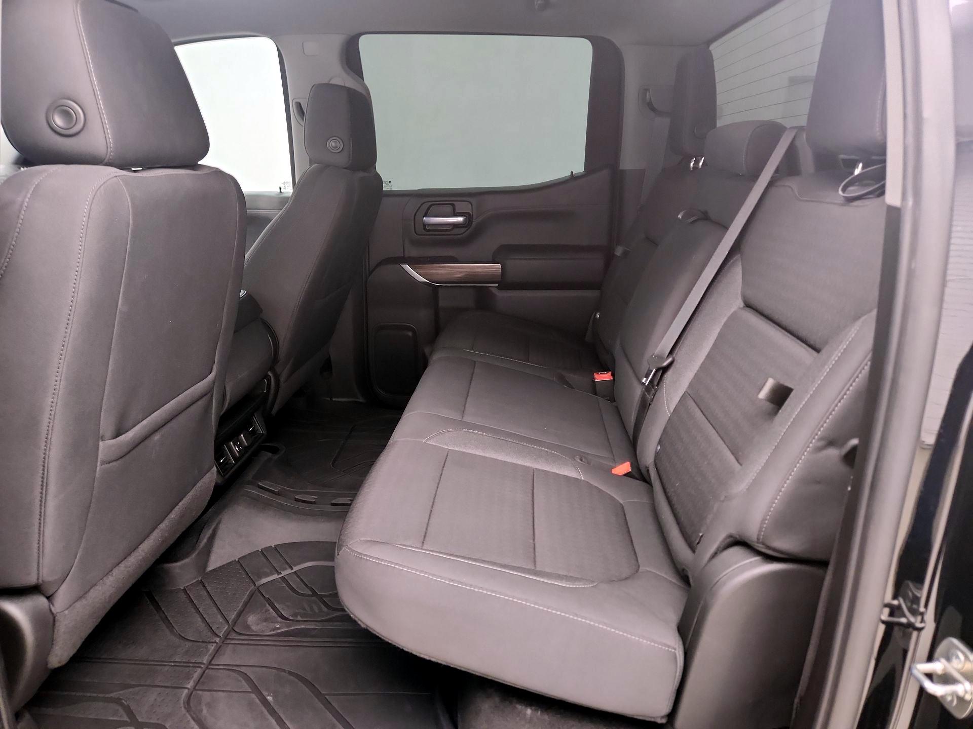 Thumbnail: 2021 Chevrolet Silverado 1500 - 19