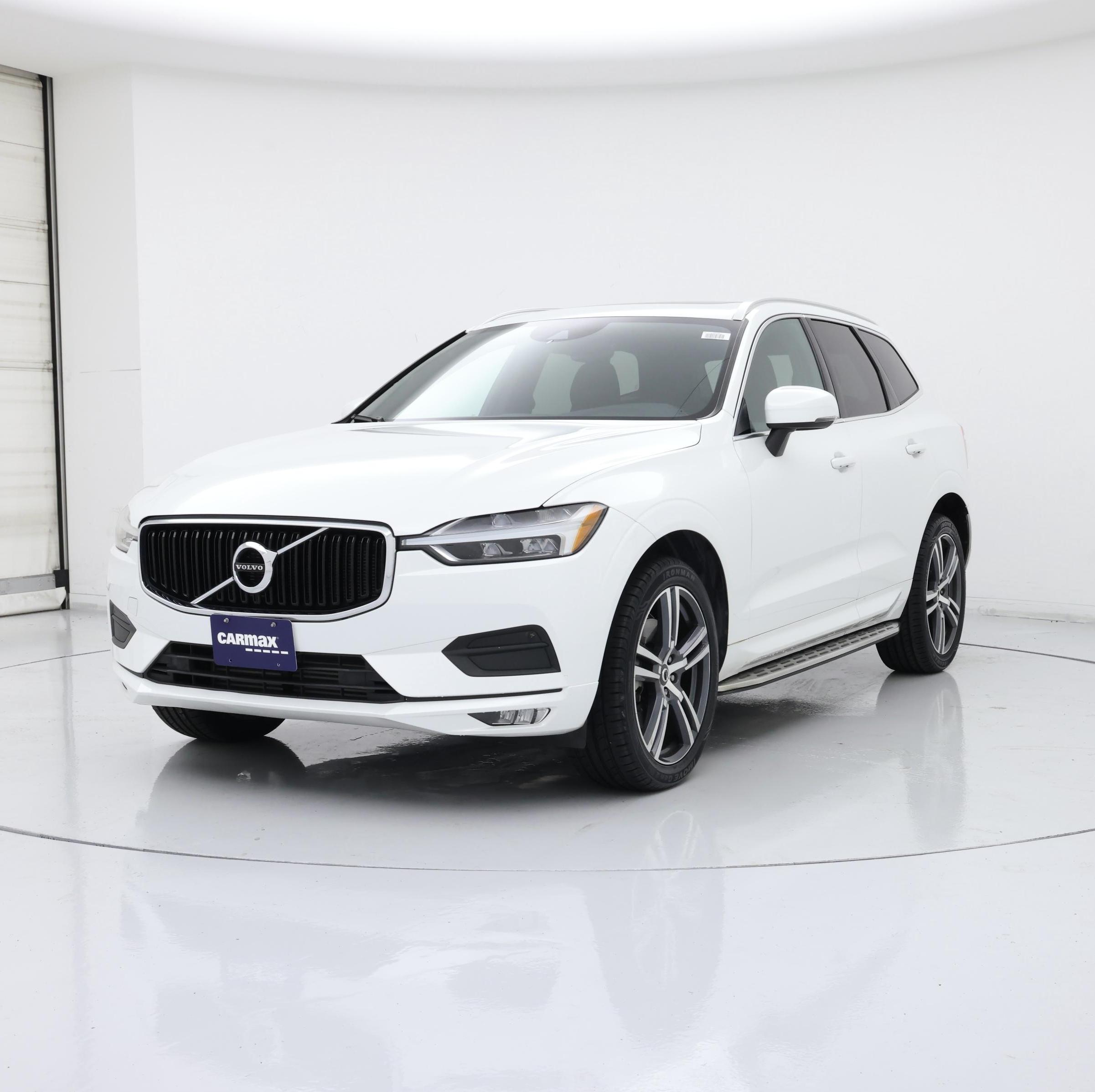Thumbnail: 2021 Volvo XC60 - 4