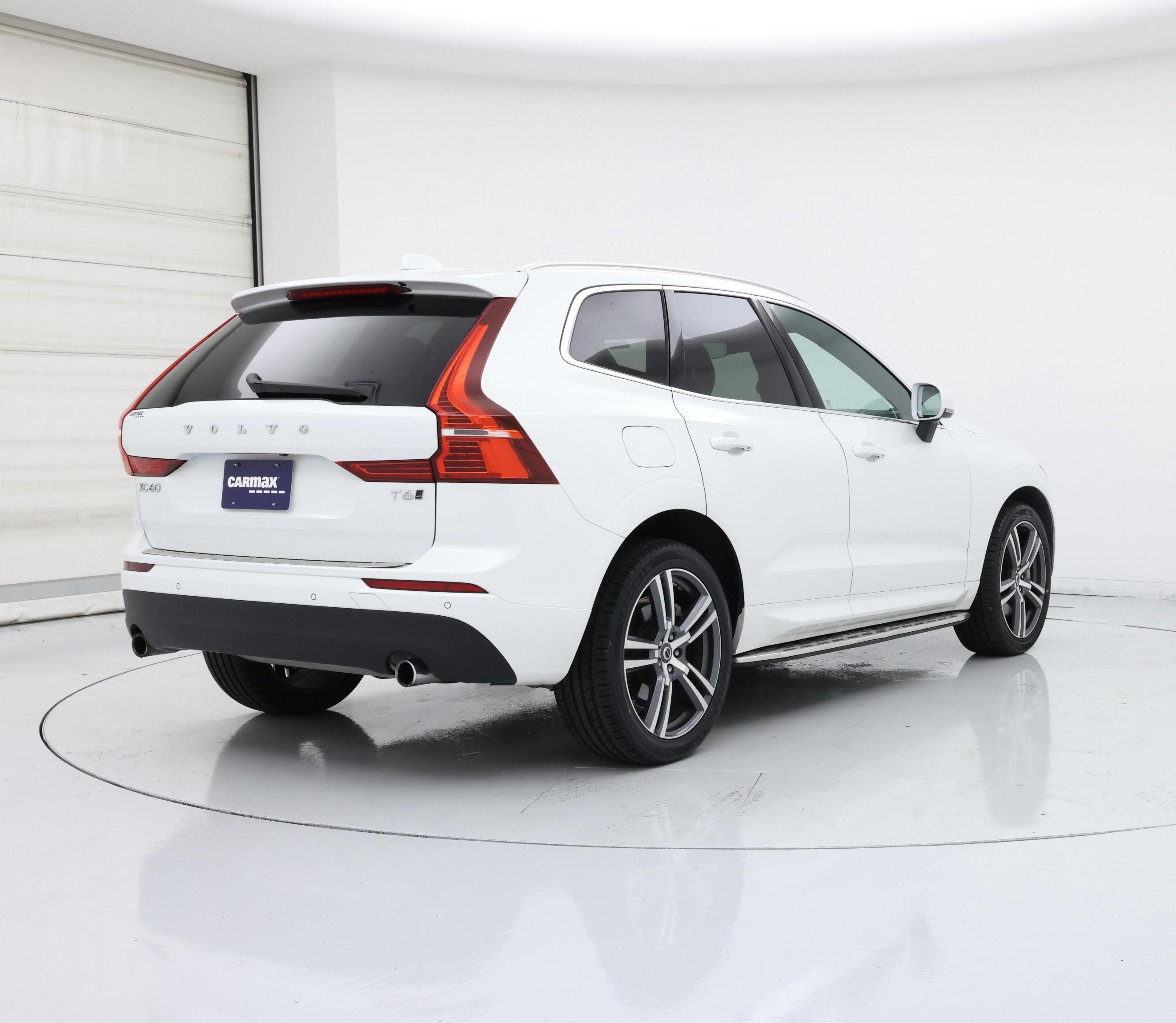 Thumbnail: 2021 Volvo XC60 - 8