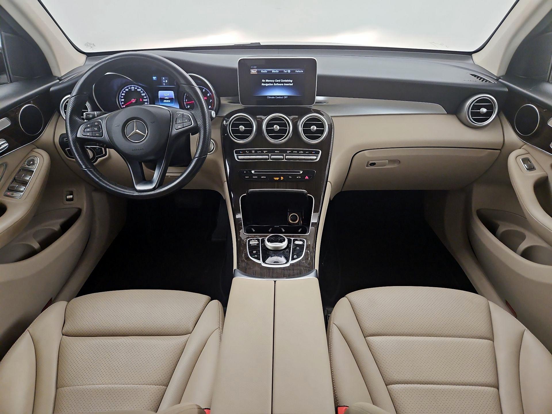 Thumbnail: 2019 Mercedes-Benz GLC - 9