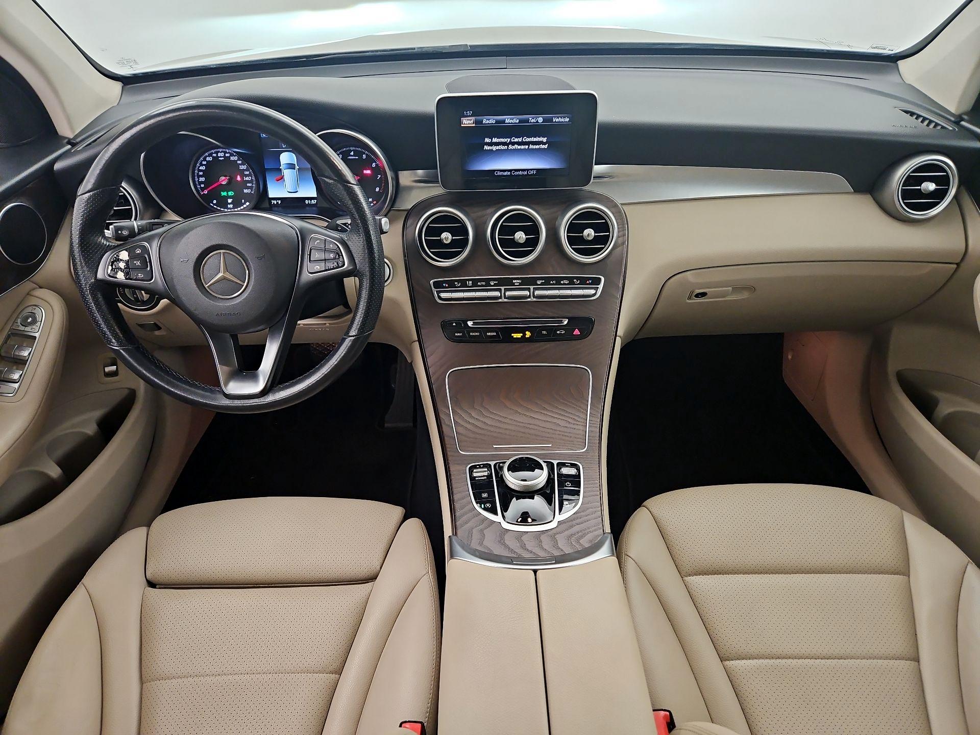 Thumbnail: 2019 Mercedes-Benz GLC - 9