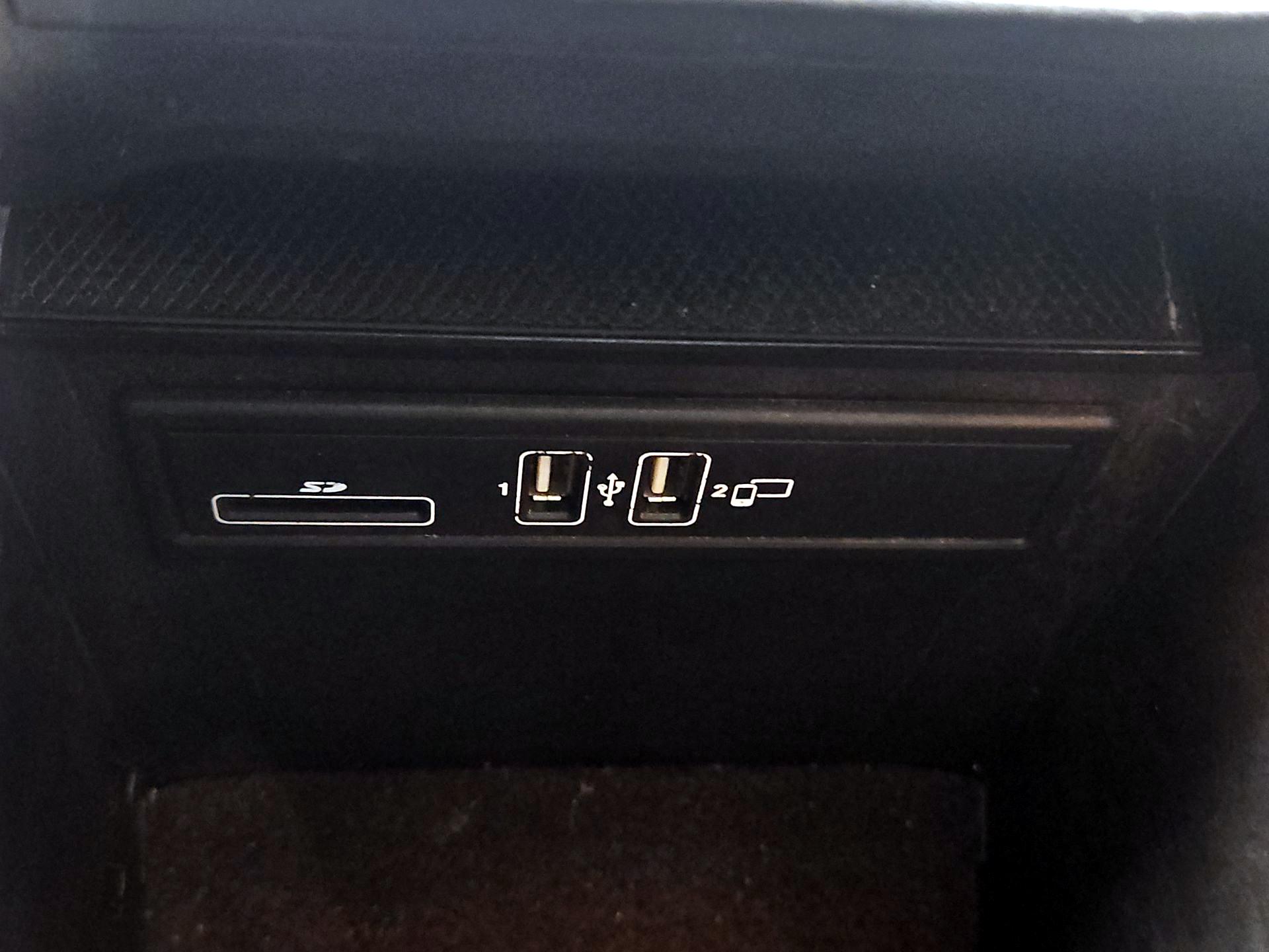 Thumbnail: 2019 Mercedes-Benz GLC - 18