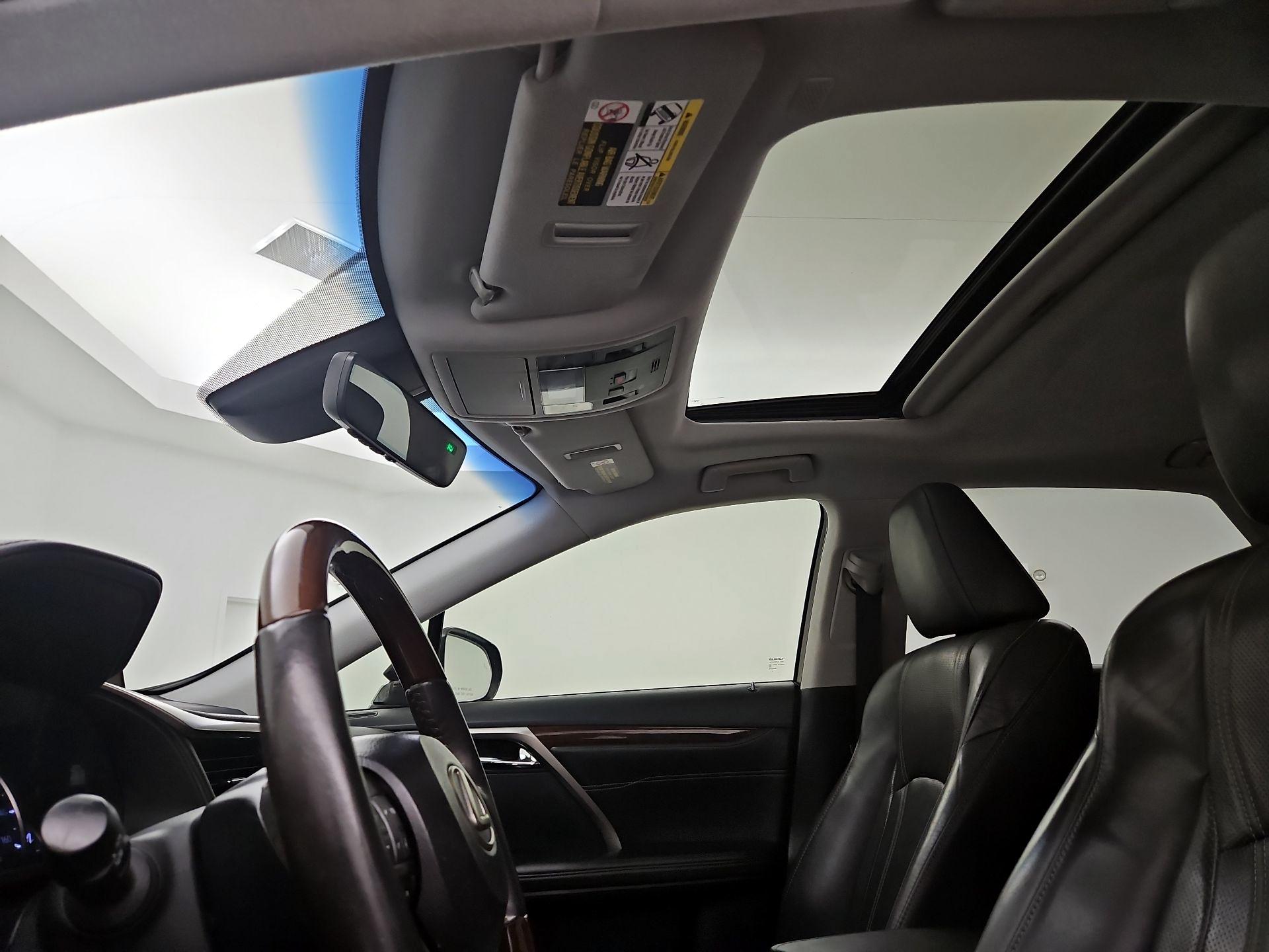 Thumbnail: 2019 Lexus RX - 19