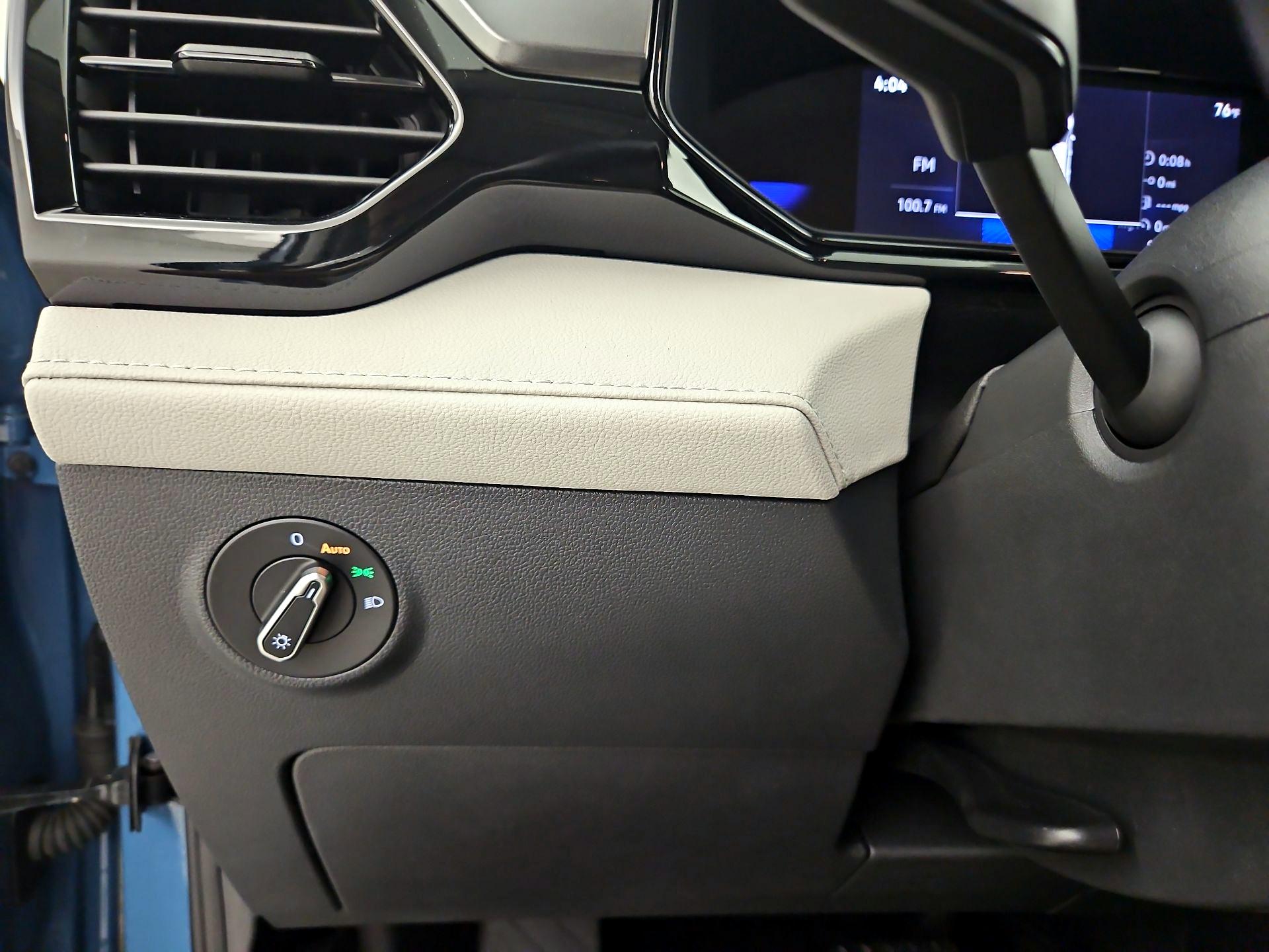 Thumbnail: 2025 Volkswagen Taos - 13