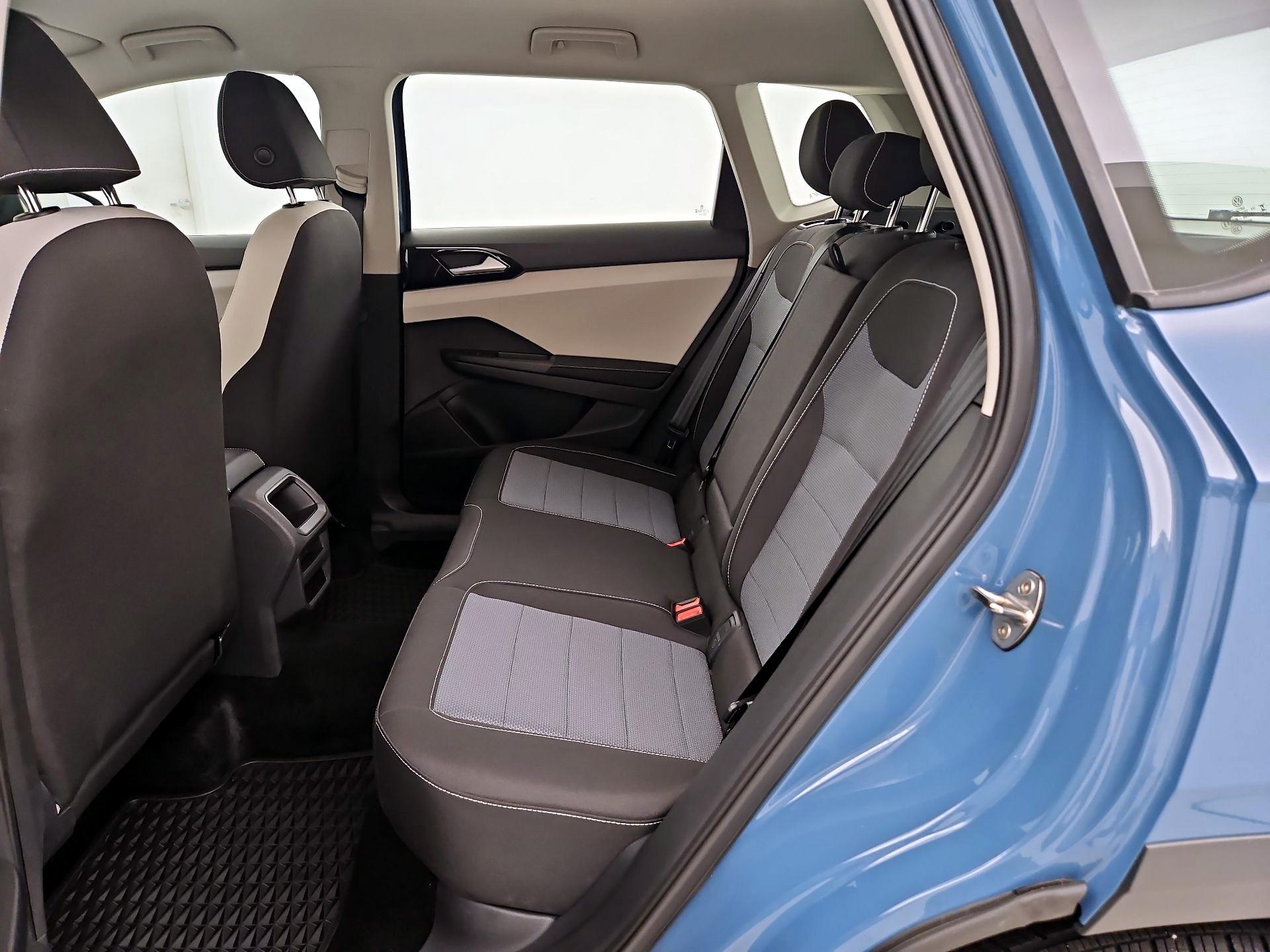 Thumbnail: 2025 Volkswagen Taos - 19