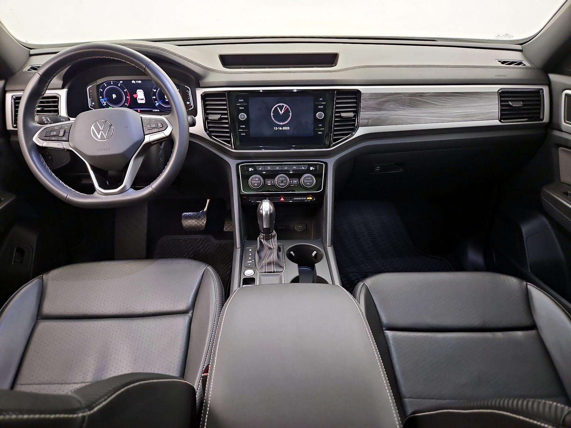 Thumbnail: 2022 Volkswagen Atlas - 9