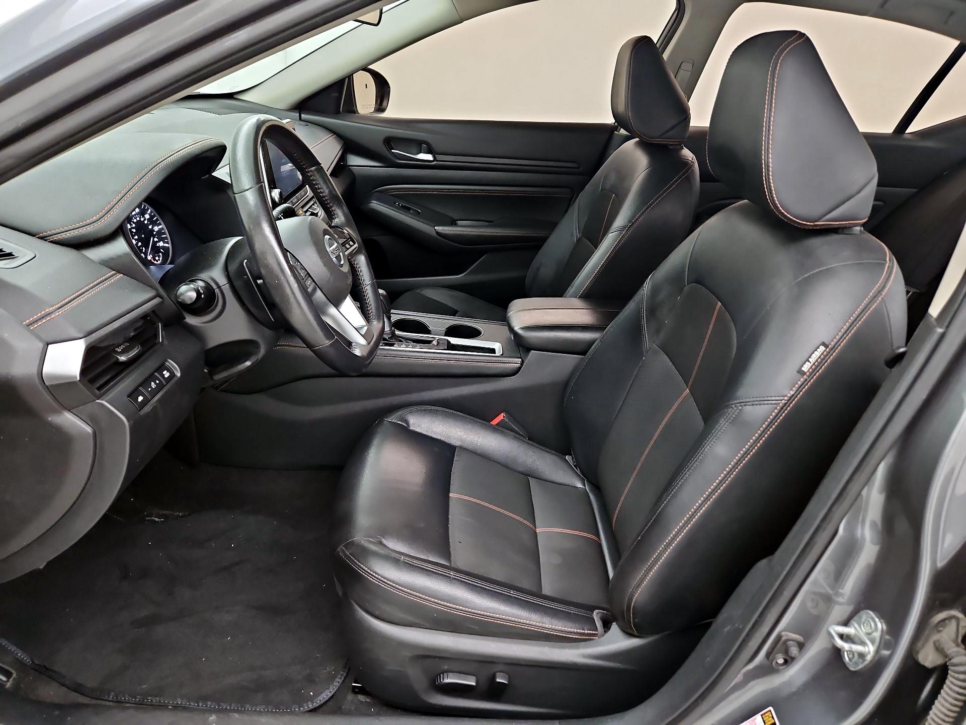 Thumbnail: 2020 Nissan Altima - 11