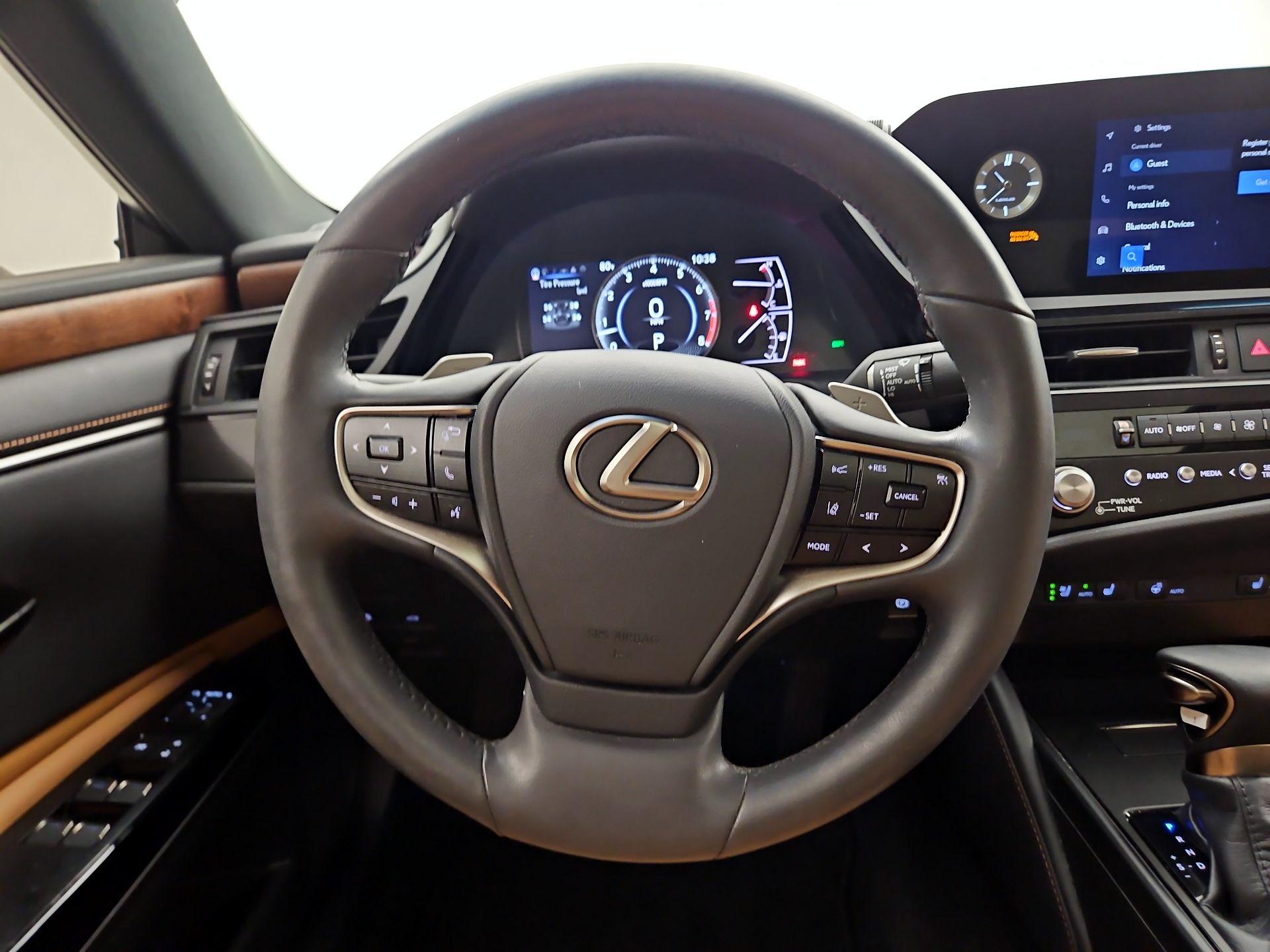 Thumbnail: 2023 Lexus ES - 10