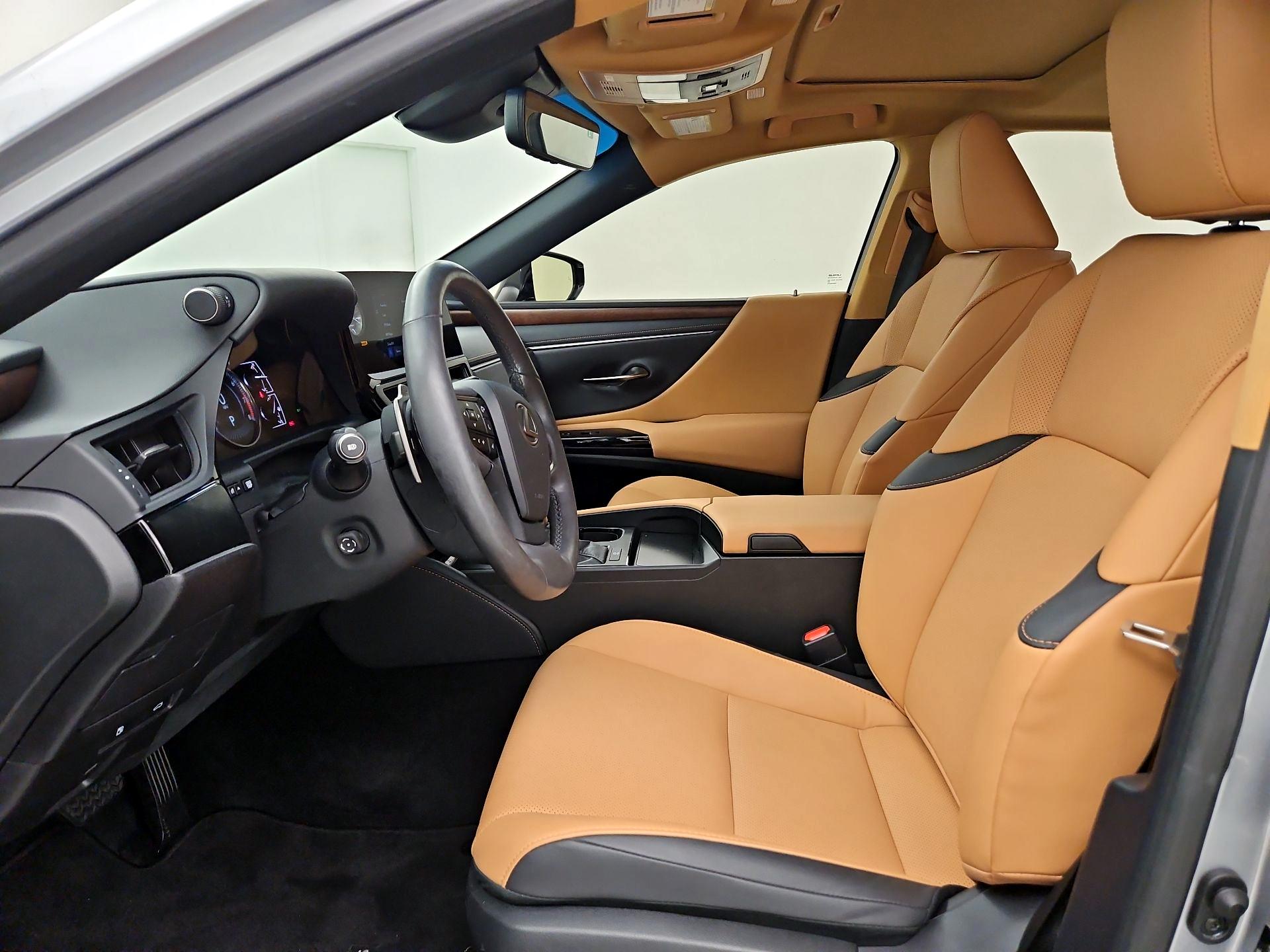 Thumbnail: 2023 Lexus ES - 11