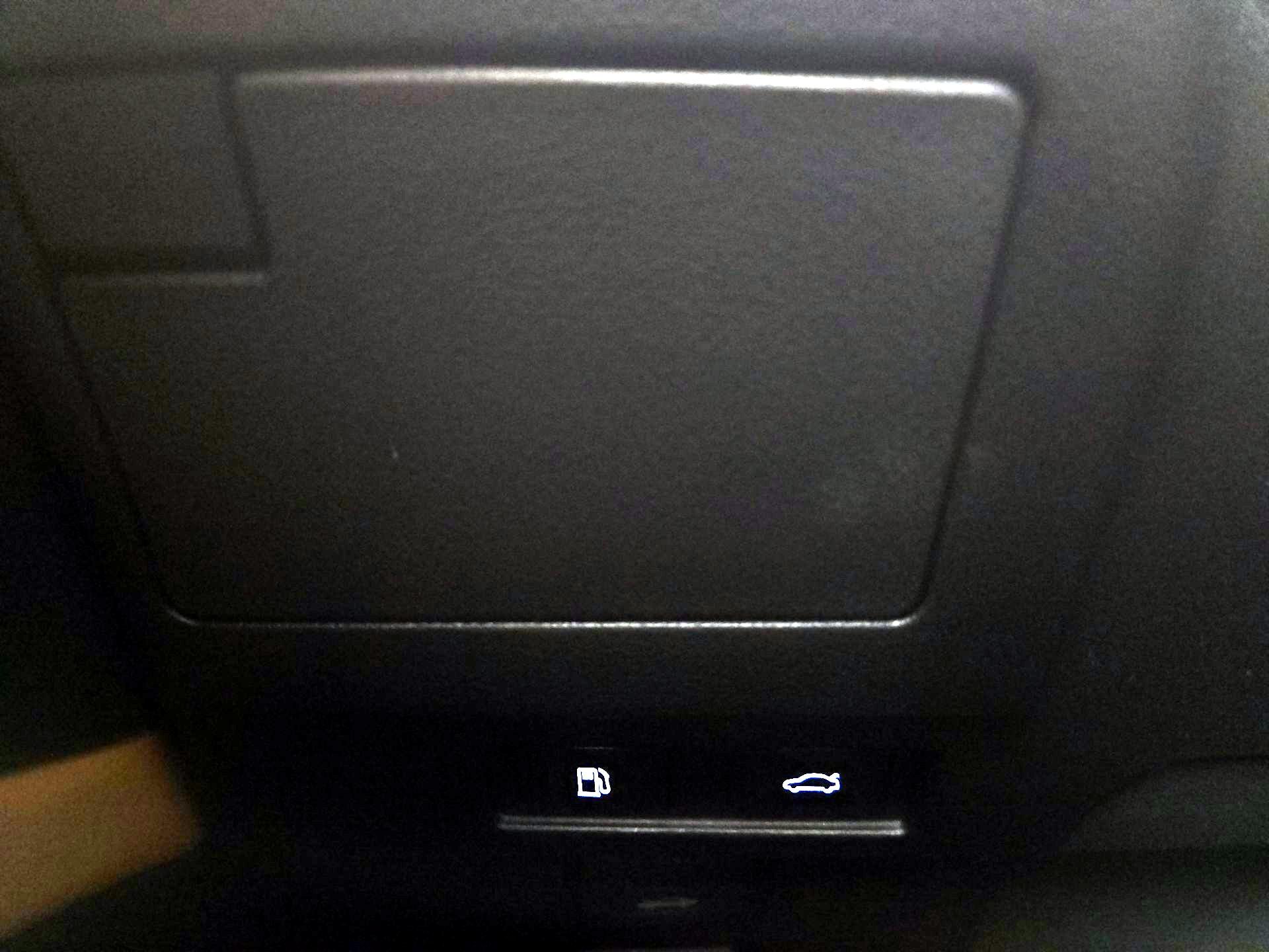 Thumbnail: 2023 Lexus ES - 13