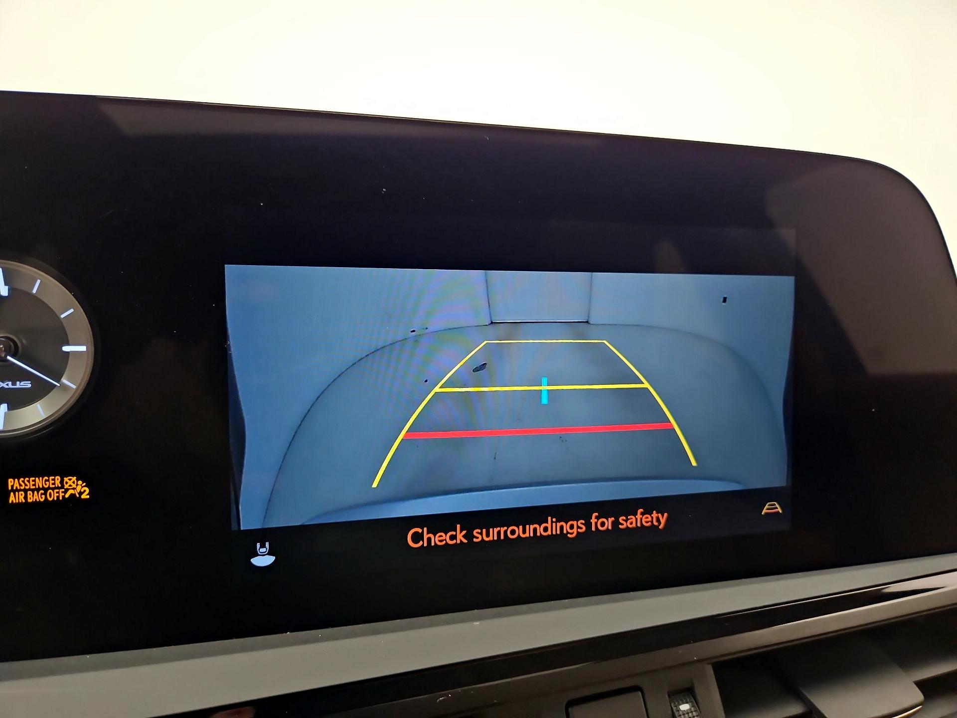 Thumbnail: 2023 Lexus ES - 14