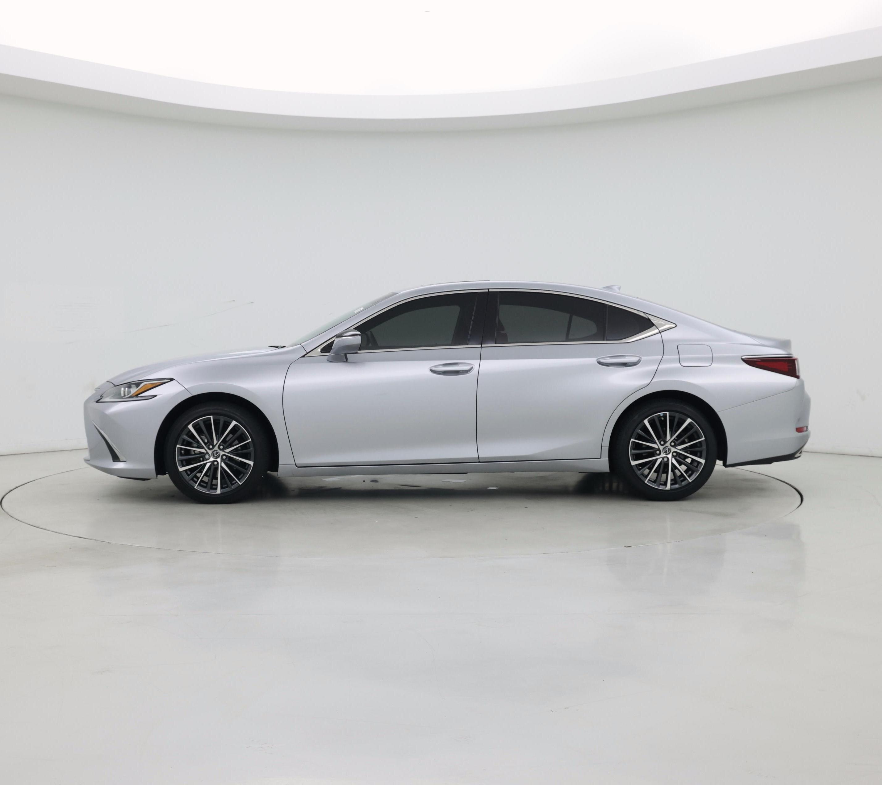 Thumbnail: 2023 Lexus ES - 3