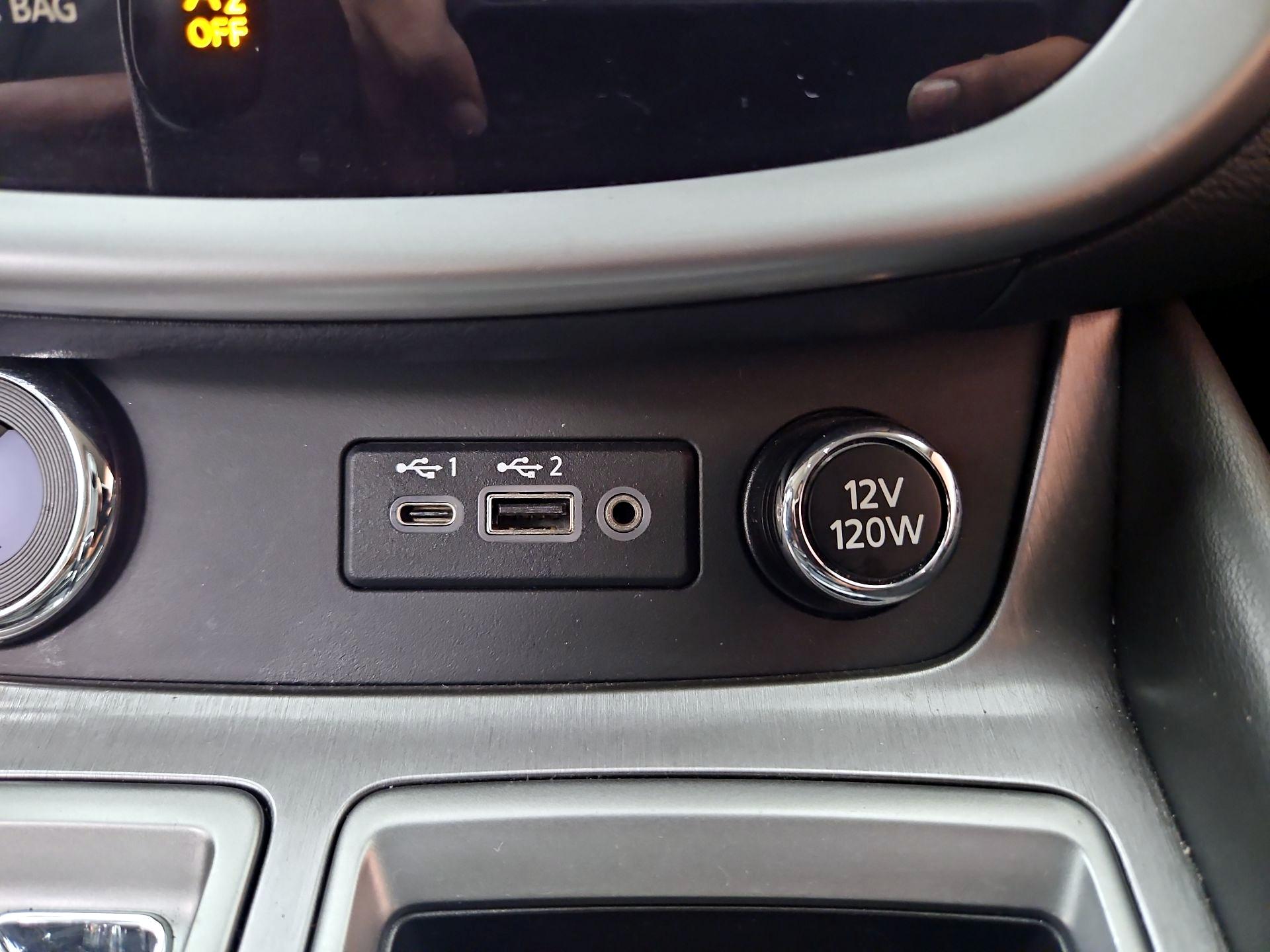 Thumbnail: 2020 Nissan Murano - 18