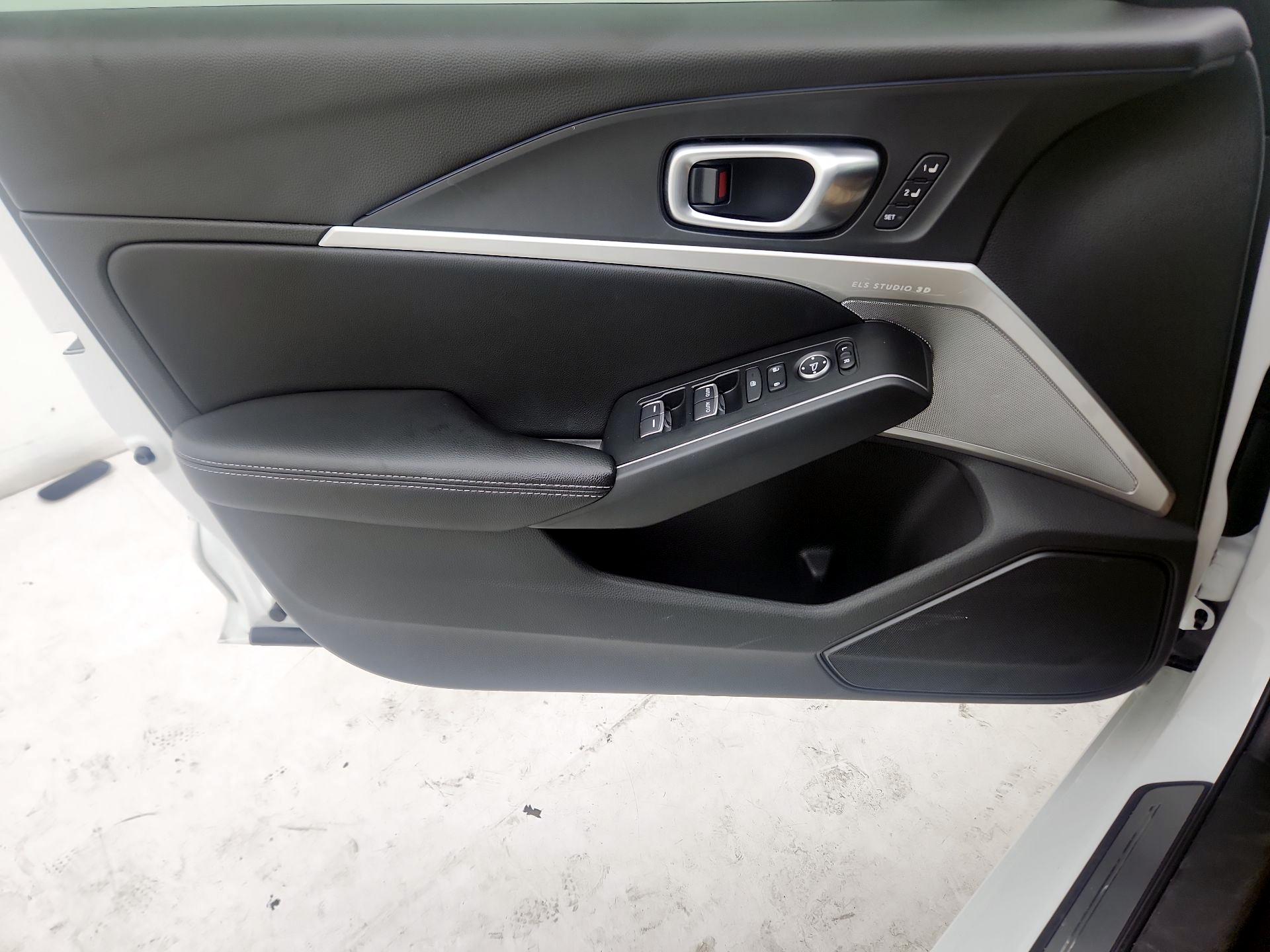 Thumbnail: 2023 Acura Integra - 12