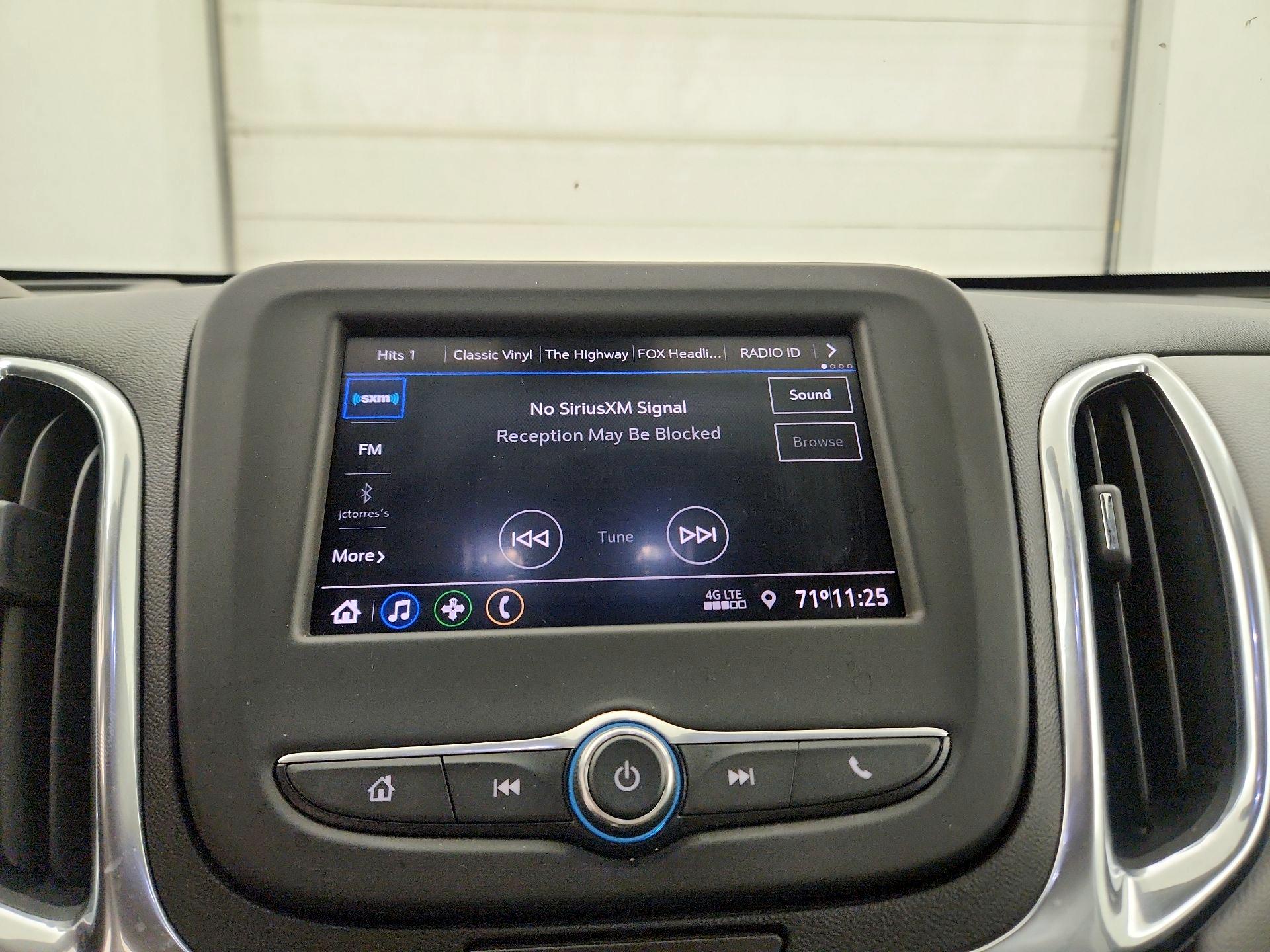 Thumbnail: 2020 Chevrolet Equinox - 15