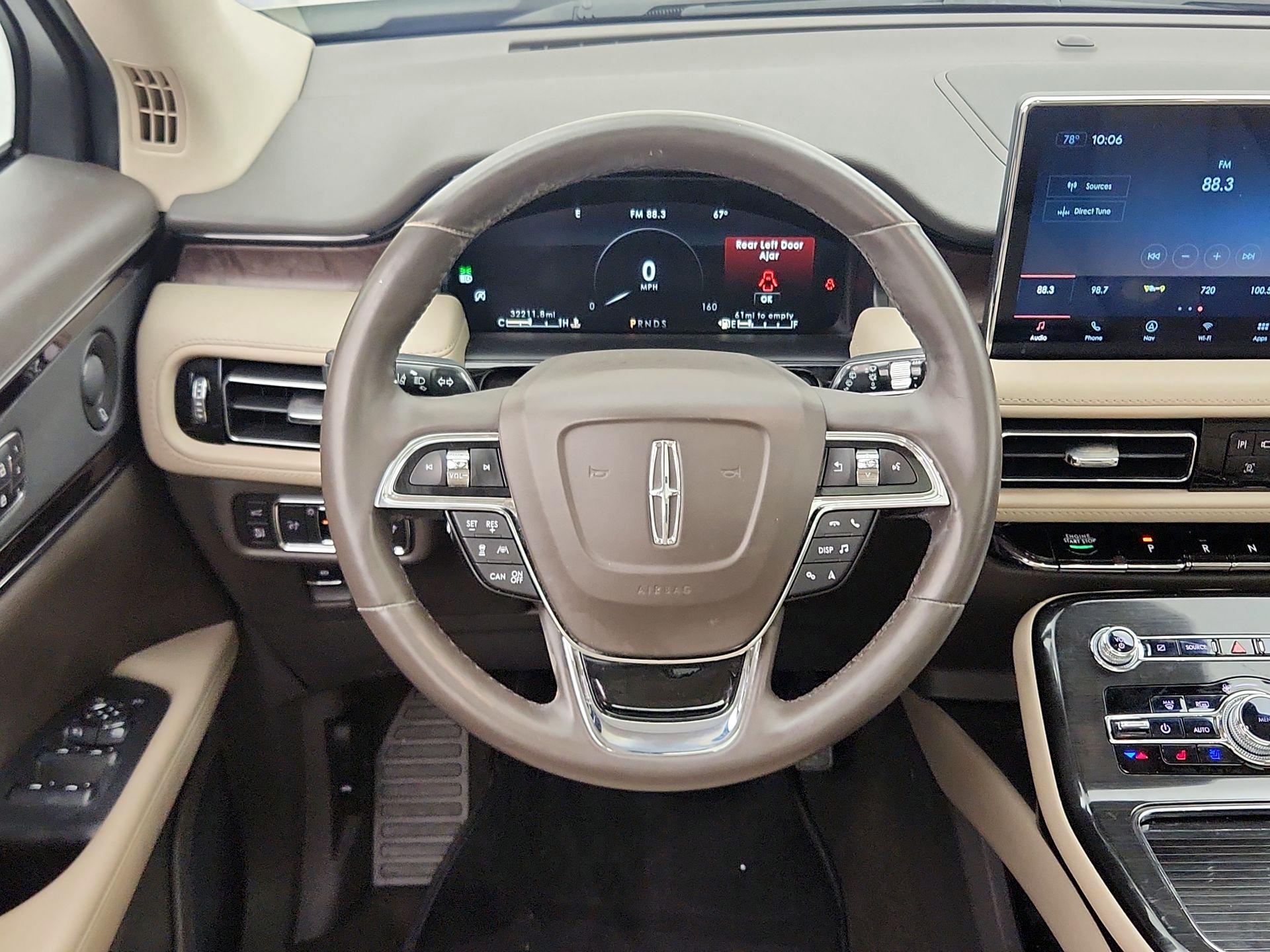 Thumbnail: 2022 Lincoln Nautilus - 10