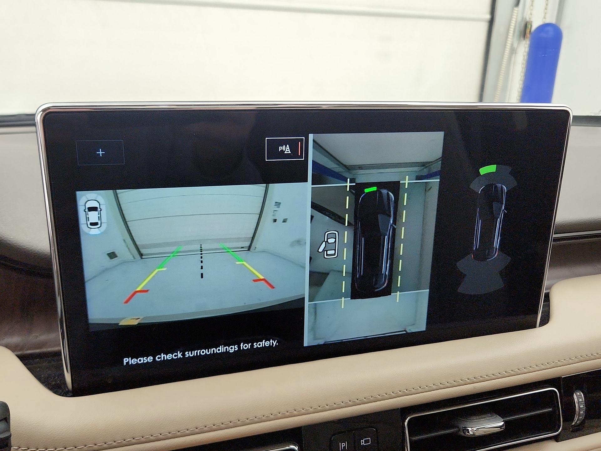 Thumbnail: 2022 Lincoln Nautilus - 14