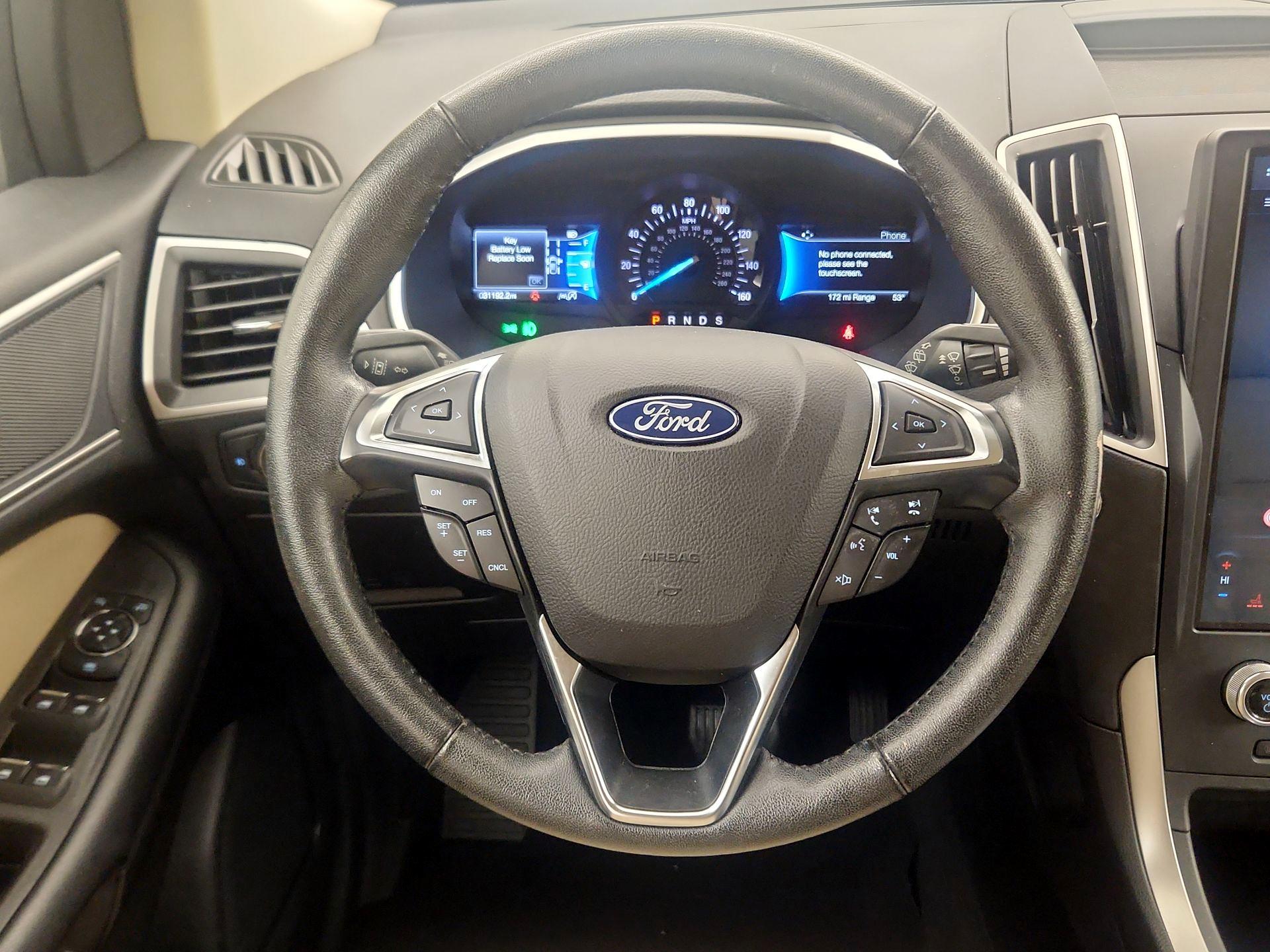 Thumbnail: 2021 Ford Edge - 10