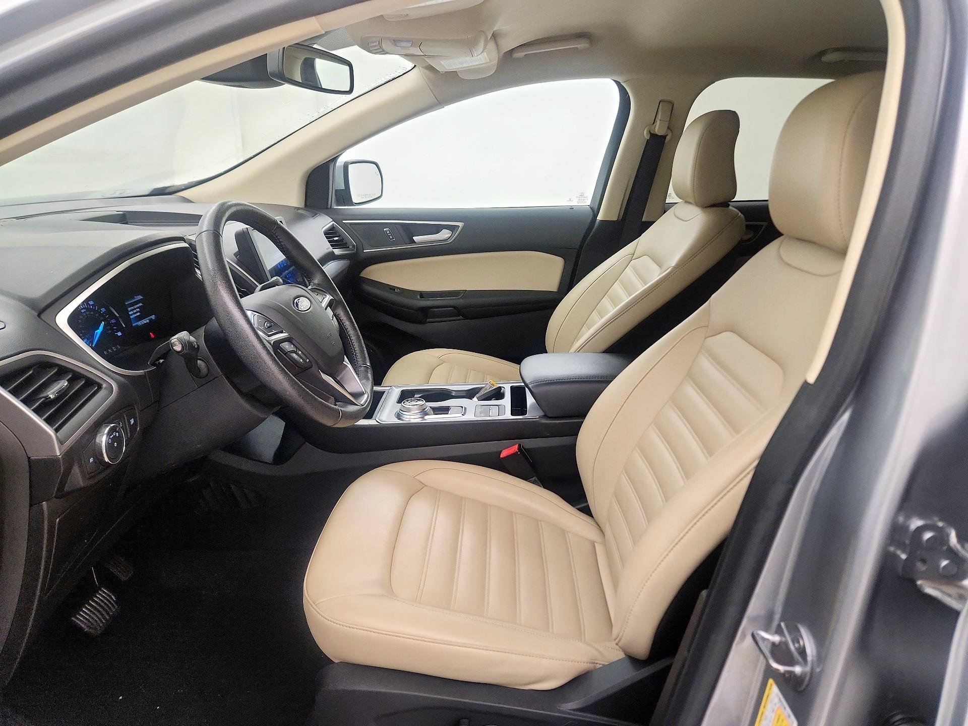 Thumbnail: 2021 Ford Edge - 11