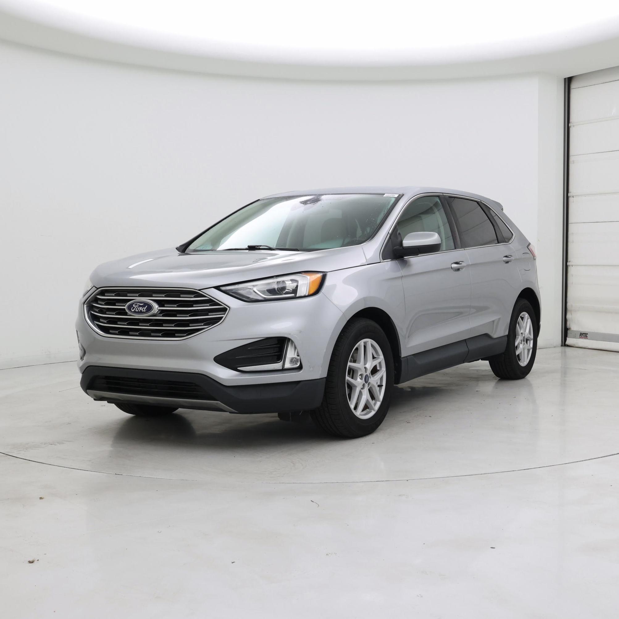 Thumbnail: 2021 Ford Edge - 4