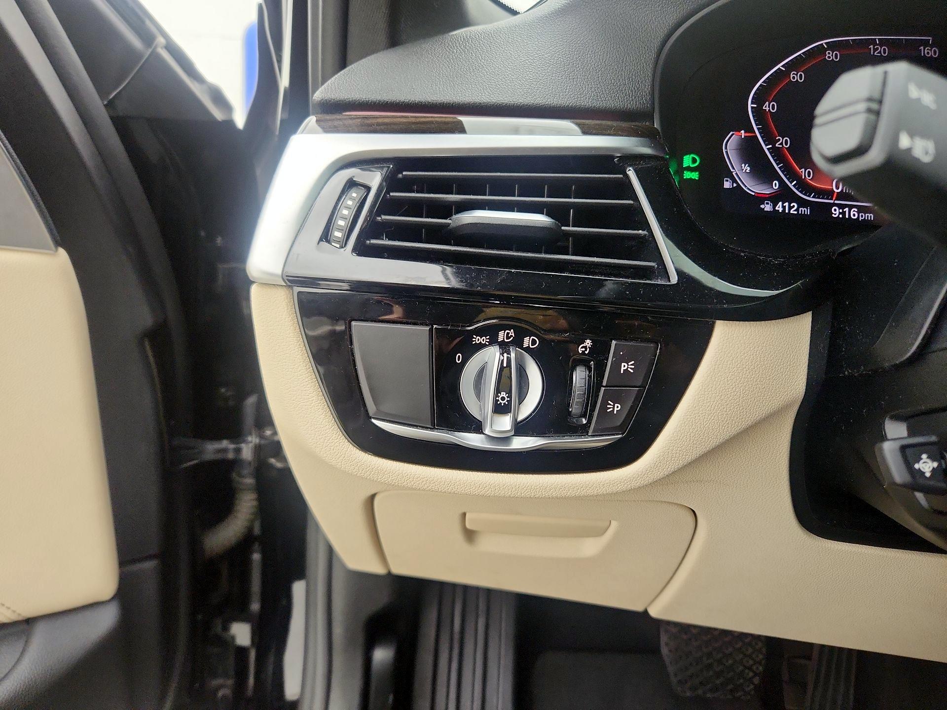 Thumbnail: 2021 BMW 5 Series - 13